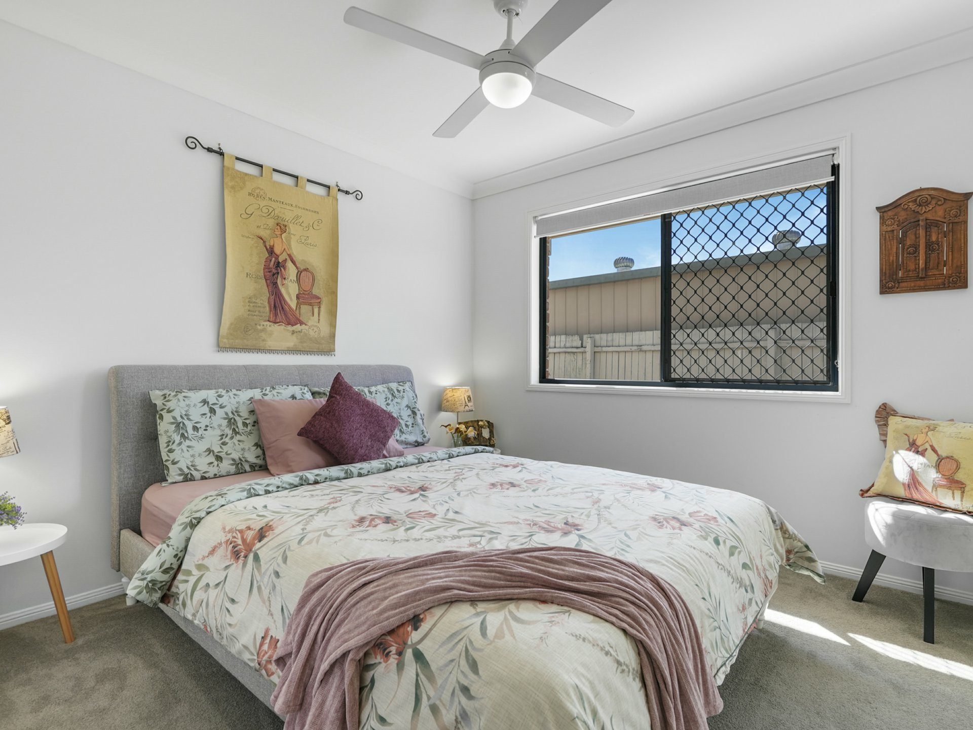 11 Curtin Crescent — photo 14 of 28