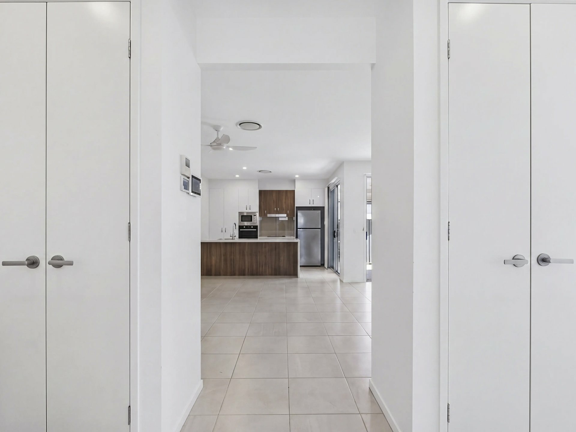 63/176 Torrens Road — photo 3 of 19