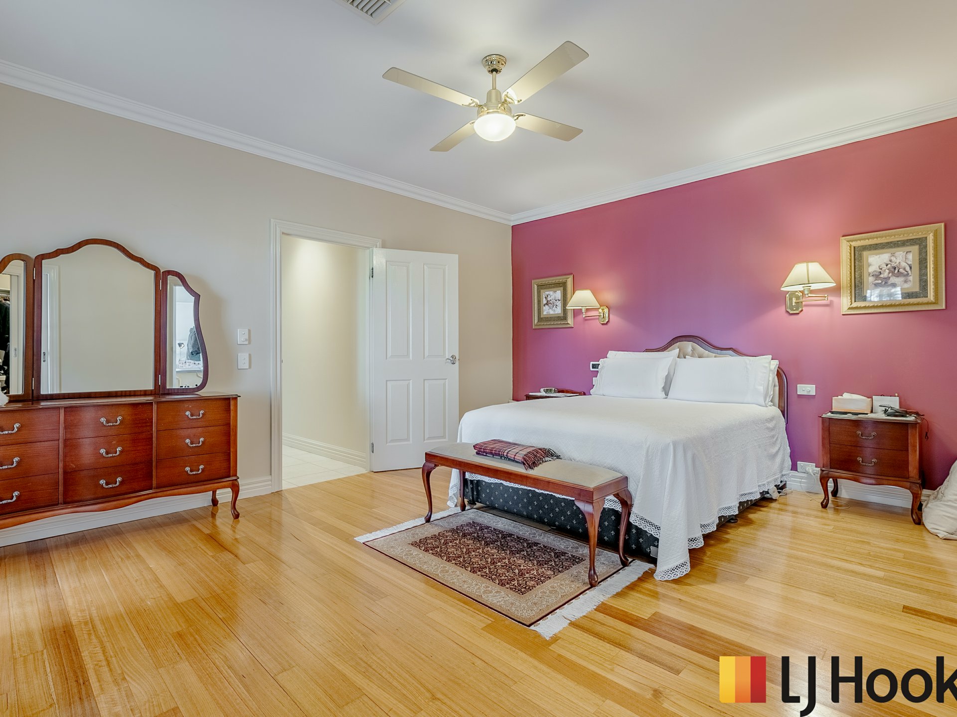 10 Rolling Meadows Drive — photo 15 of 30