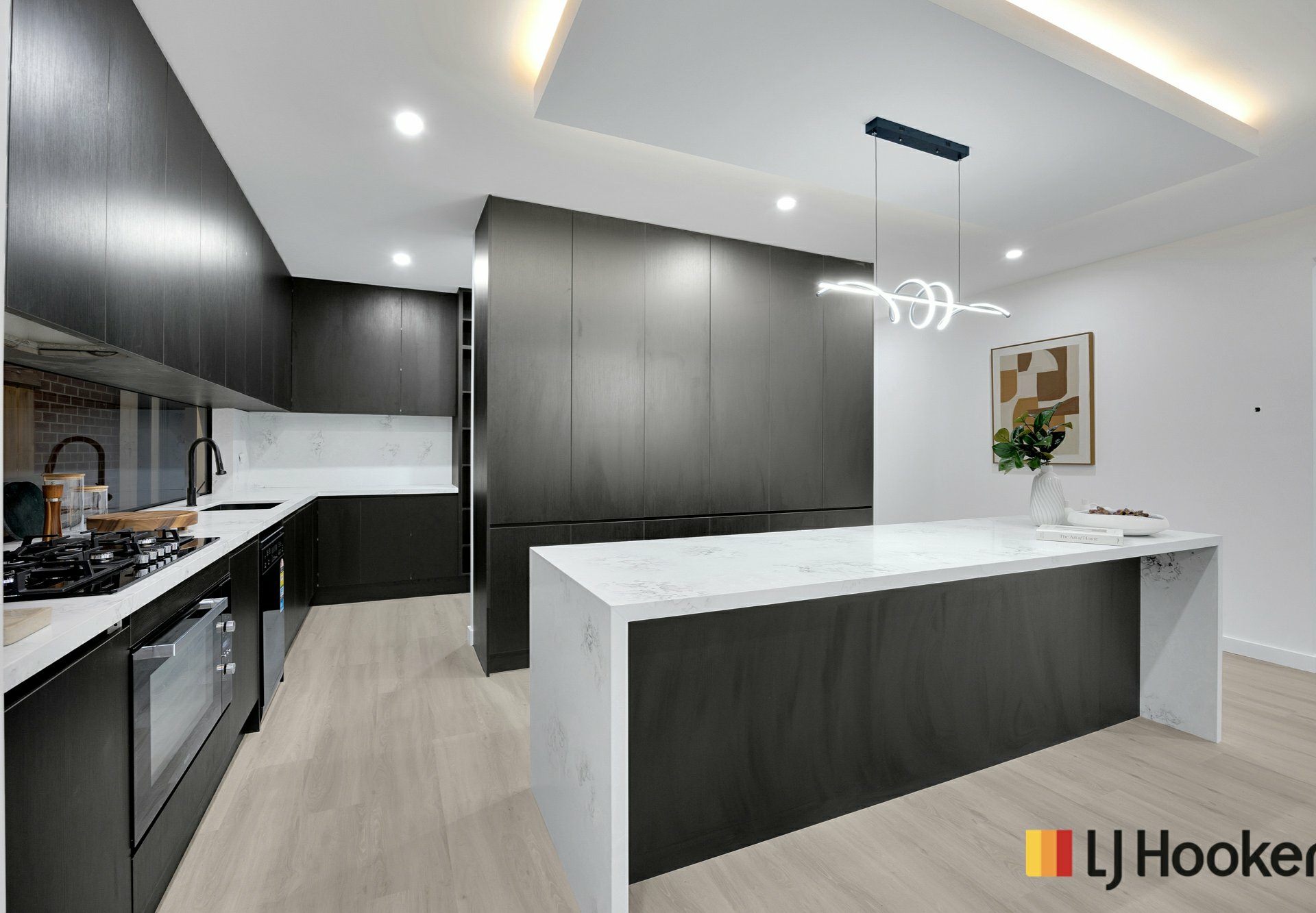 7 Lauzet Way — photo 17 of 30