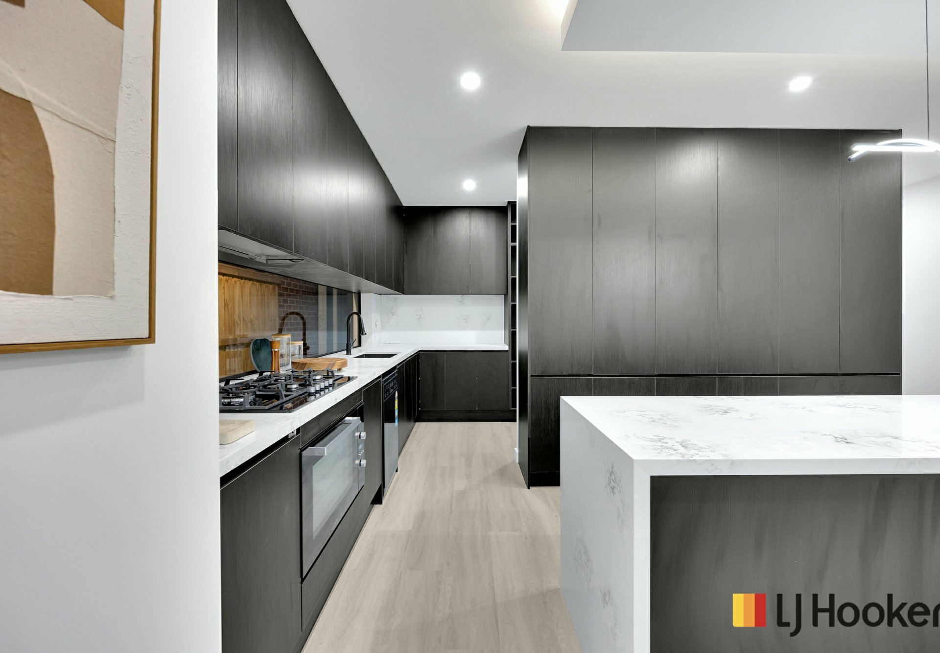 7 Lauzet Way — photo 18 of 30