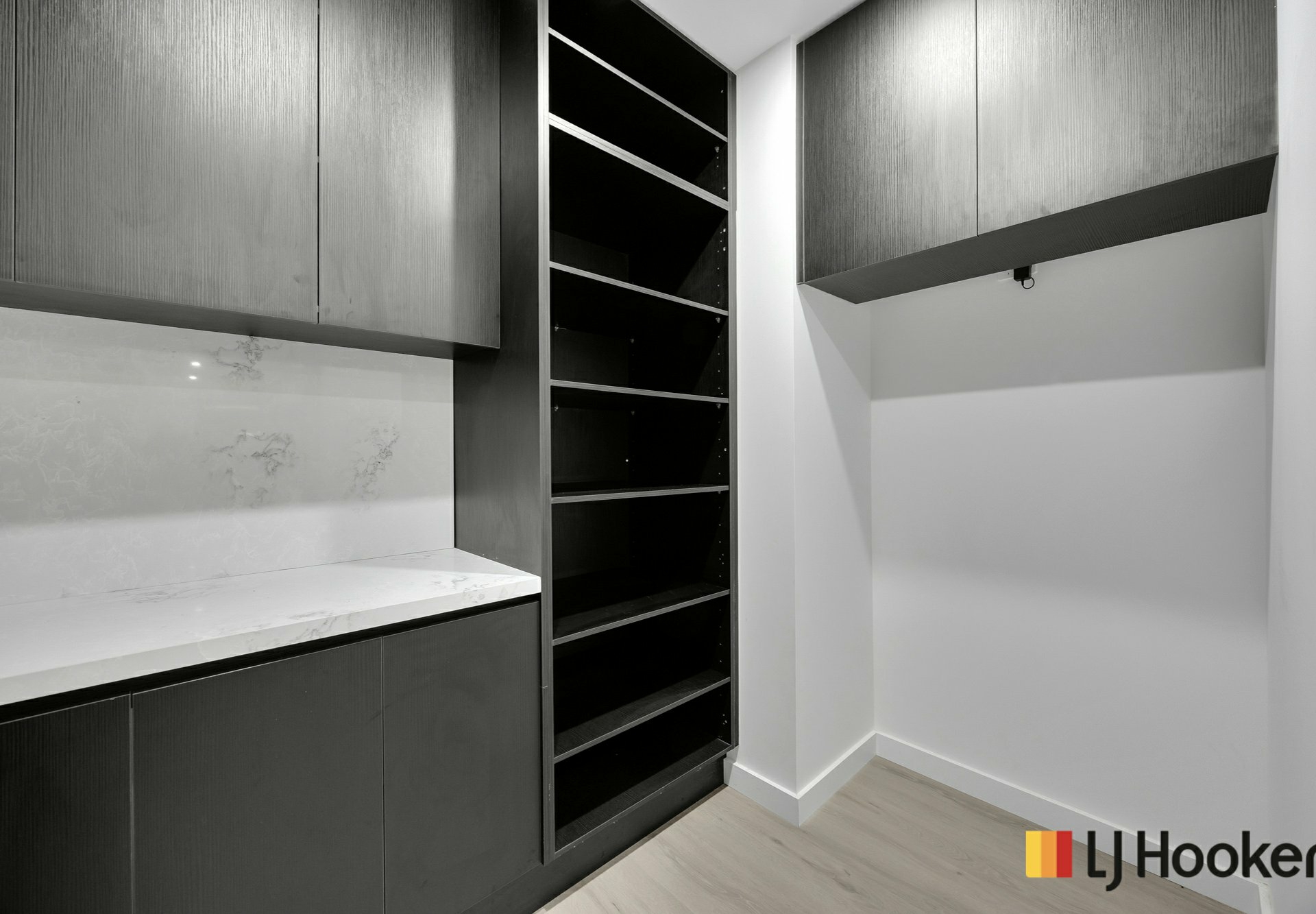 7 Lauzet Way — photo 19 of 30