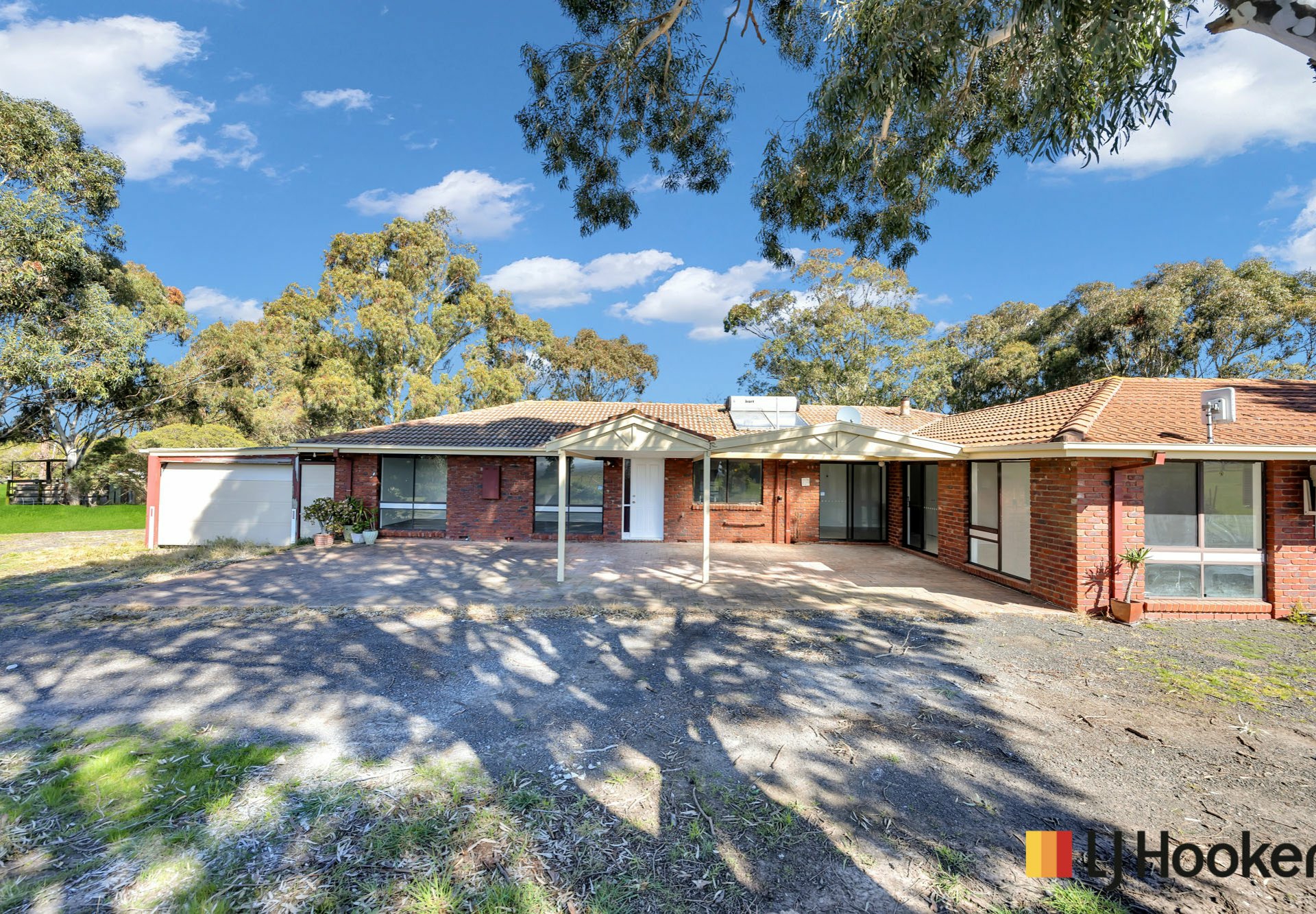 150 Settlement Road West — photo from LJ Hooker Sunbury