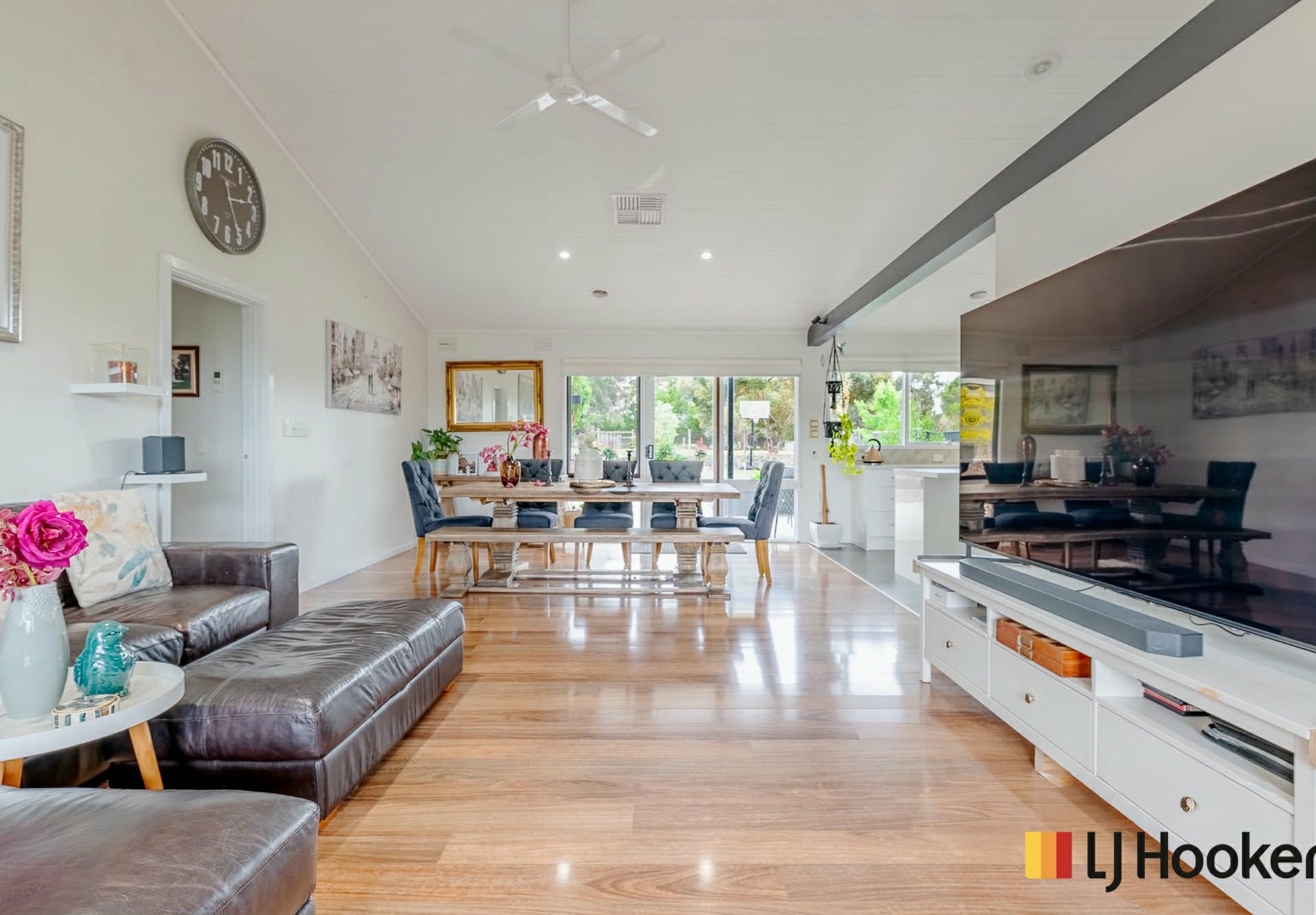 20 Balbethan Drive — photo 6 of 17