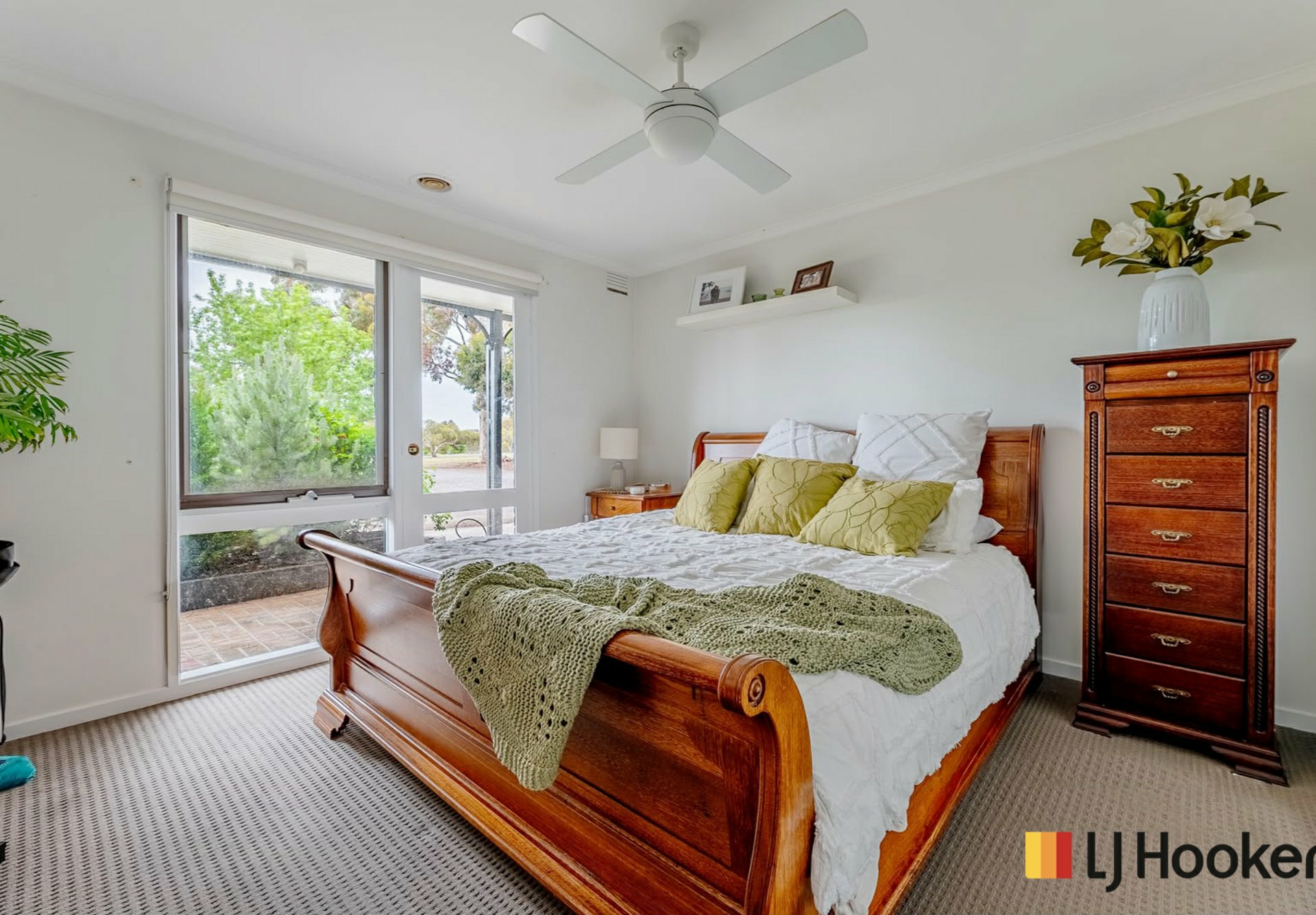20 Balbethan Drive — photo 8 of 17