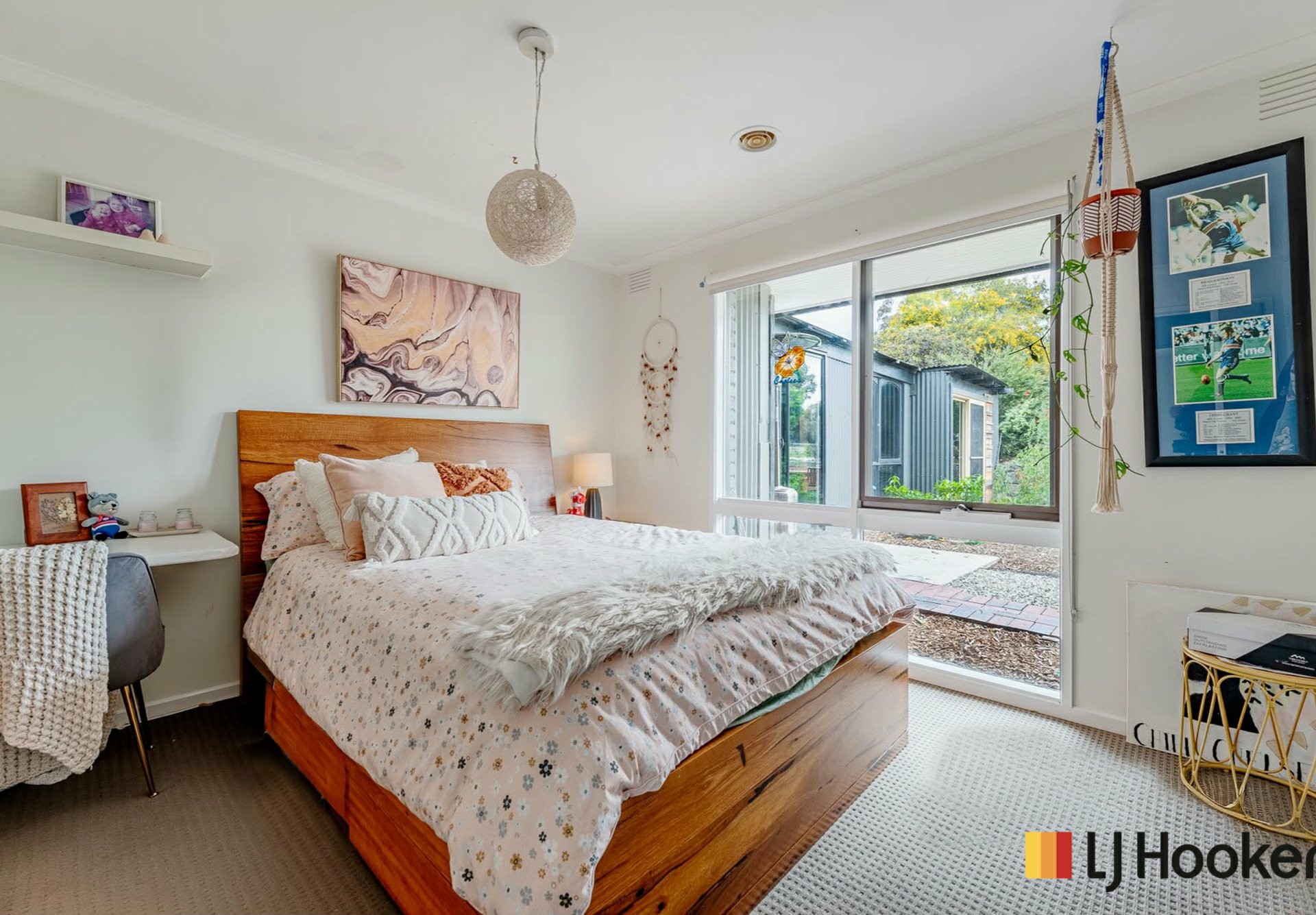 20 Balbethan Drive — photo 10 of 17