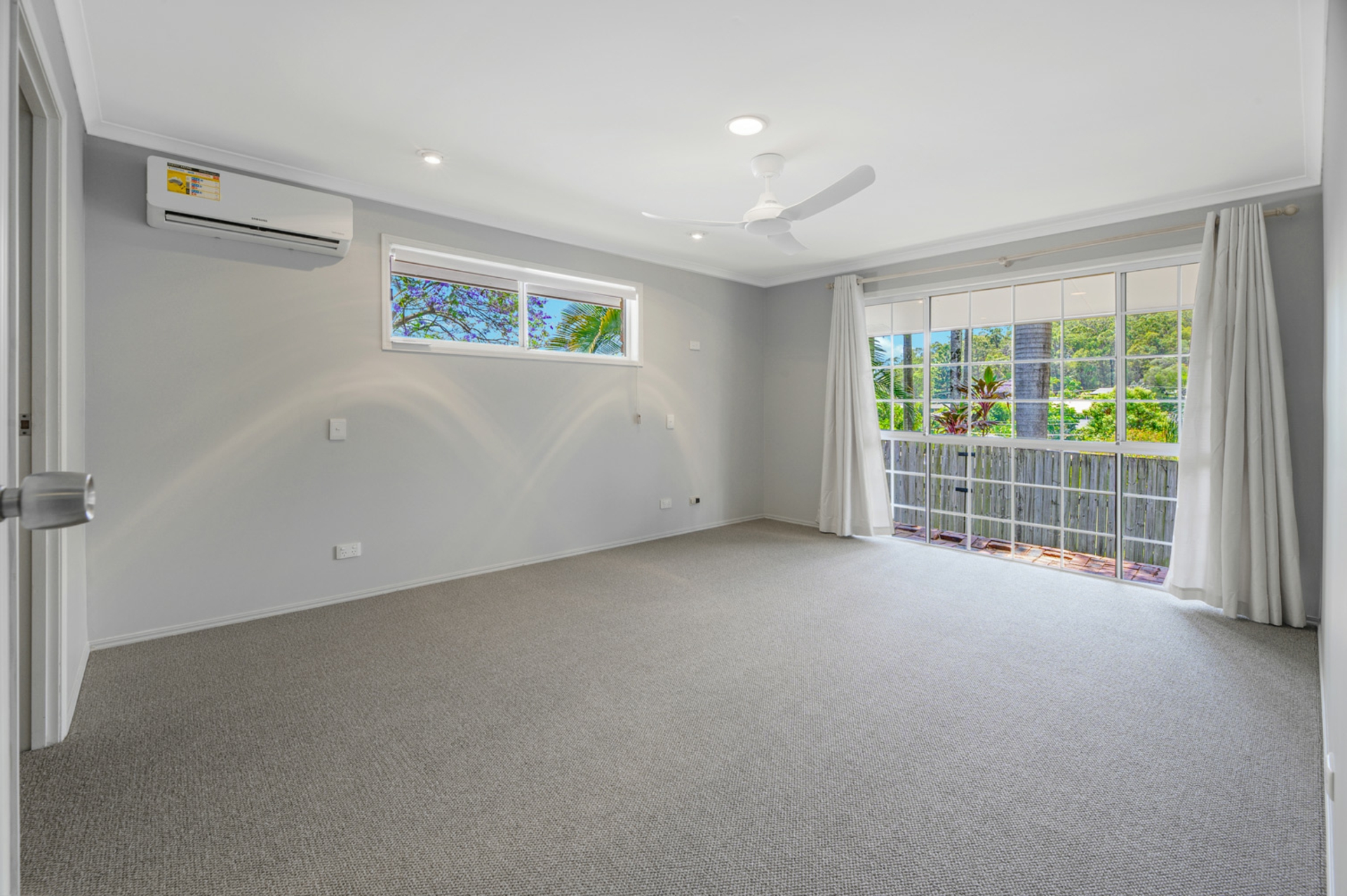 5 Autumn Court, MUDGEERABA