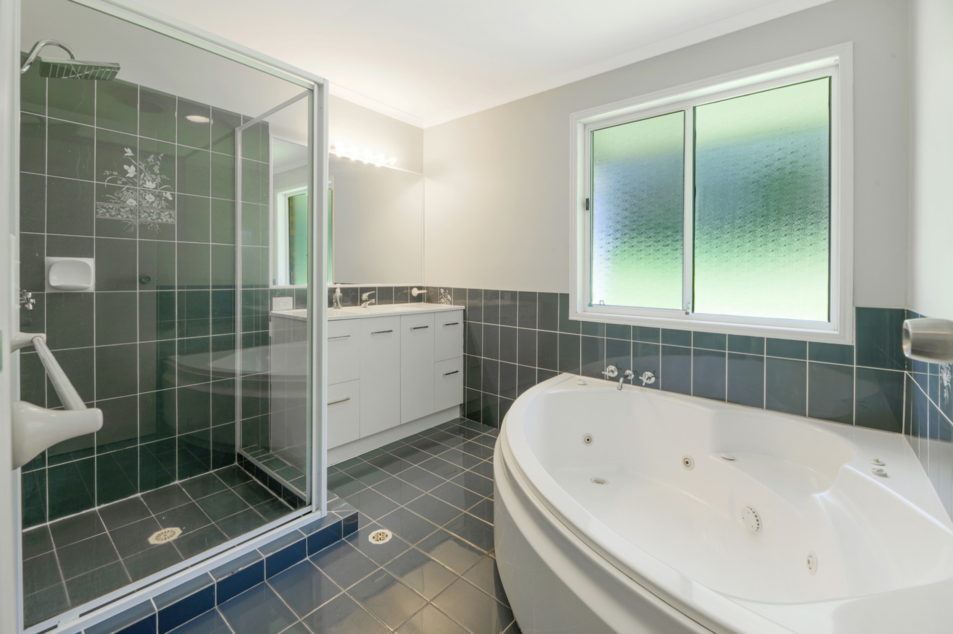 5 Autumn Court, MUDGEERABA