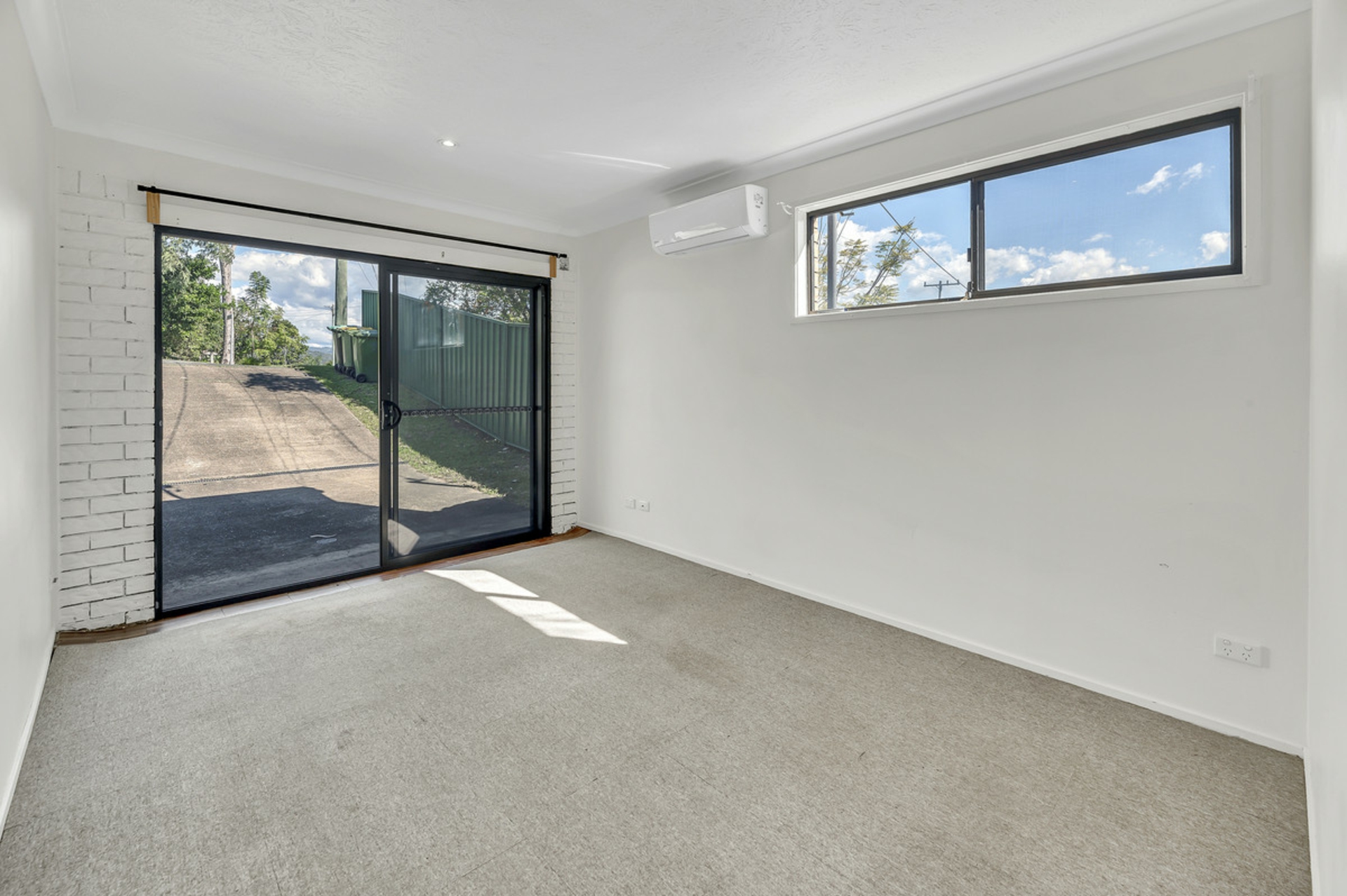 14 Rainbow Drive, MUDGEERABA
