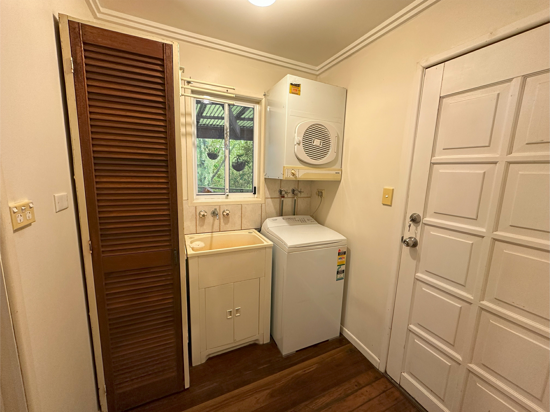2 Boy-Ull Road, SPRINGBROOK