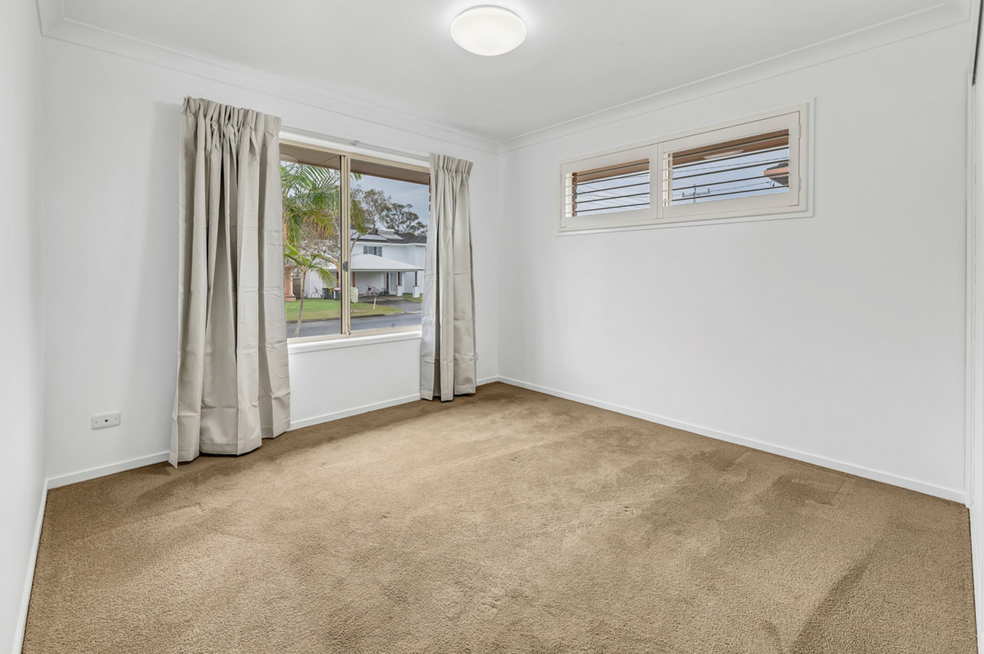 9 Wyuna Road, TWEED HEADS WEST