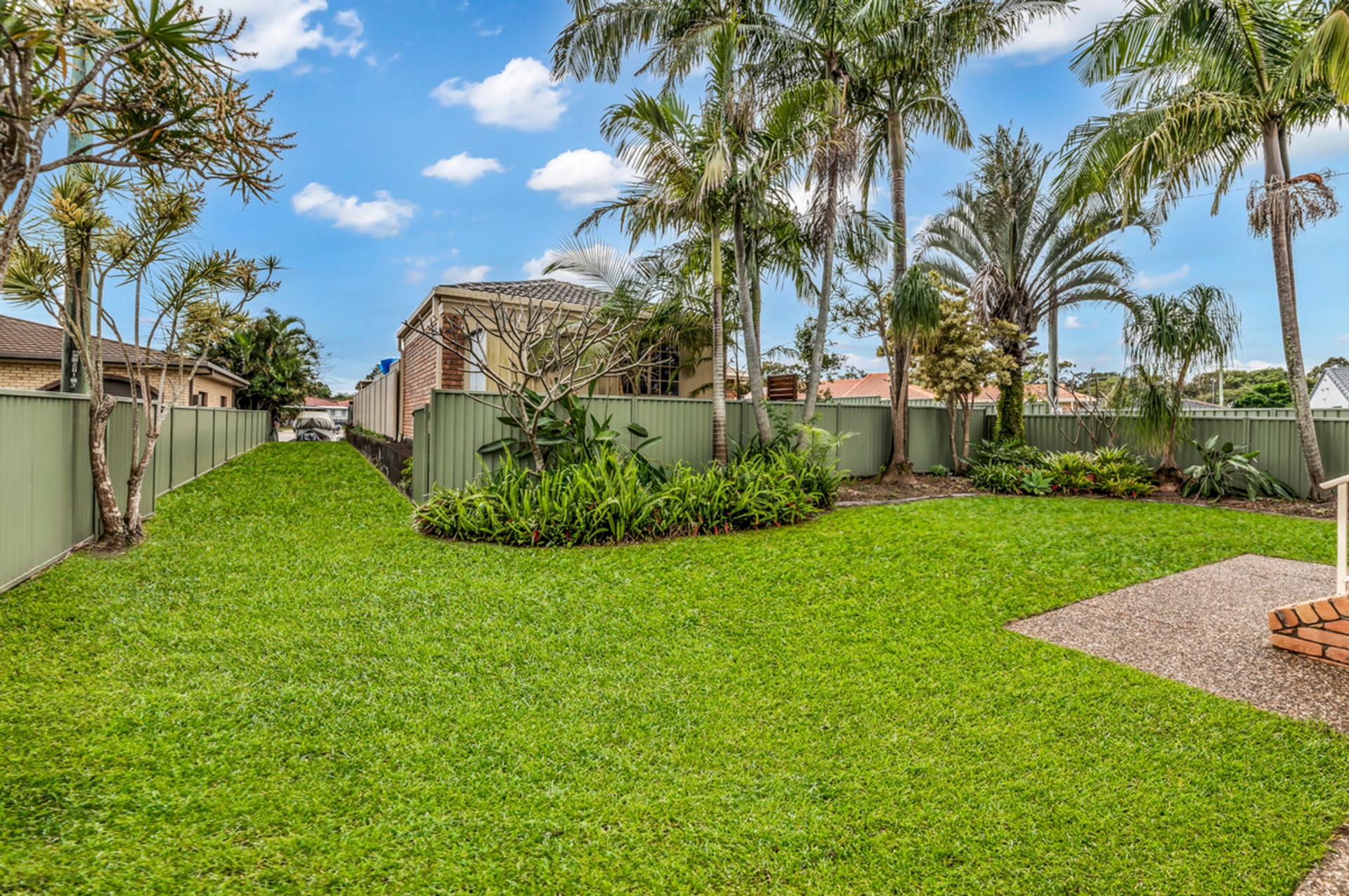 9 Wyuna Road, TWEED HEADS WEST