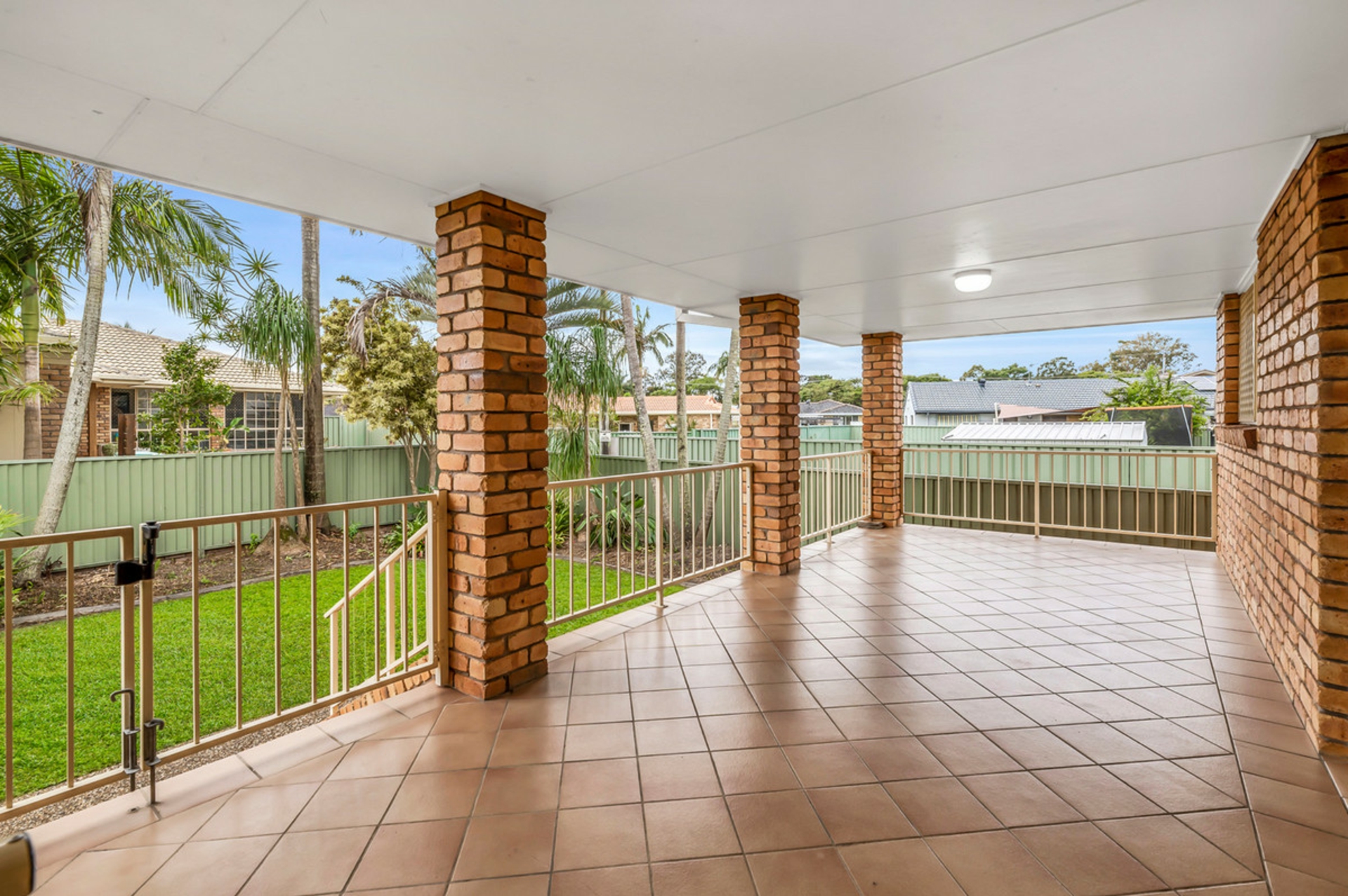 9 Wyuna Road, TWEED HEADS WEST
