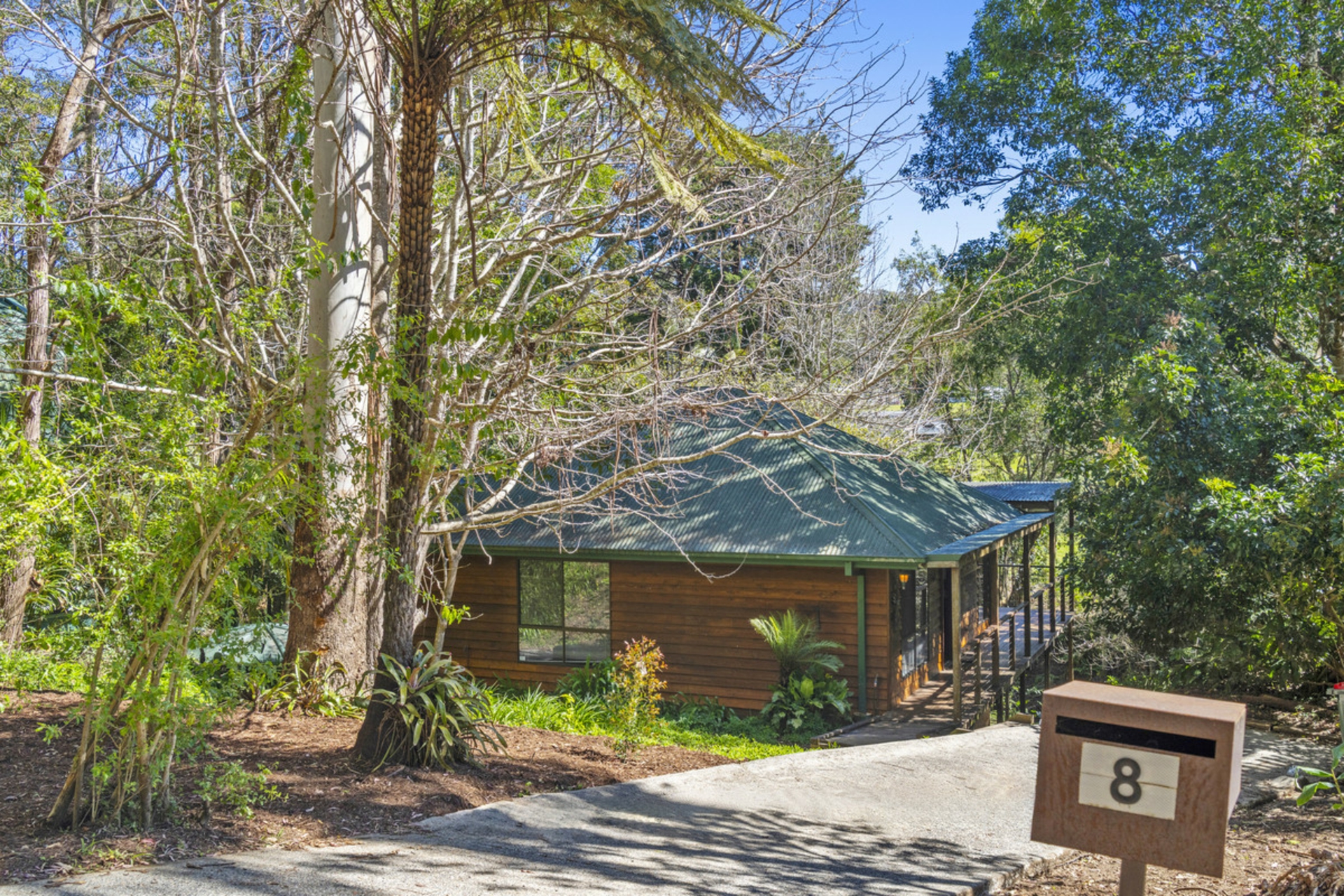 8 Kuralboo Street, SPRINGBROOK