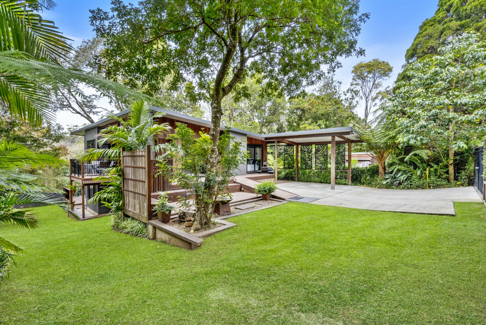 25 Forestry Road — photo from LJ Hooker Mudgeeraba