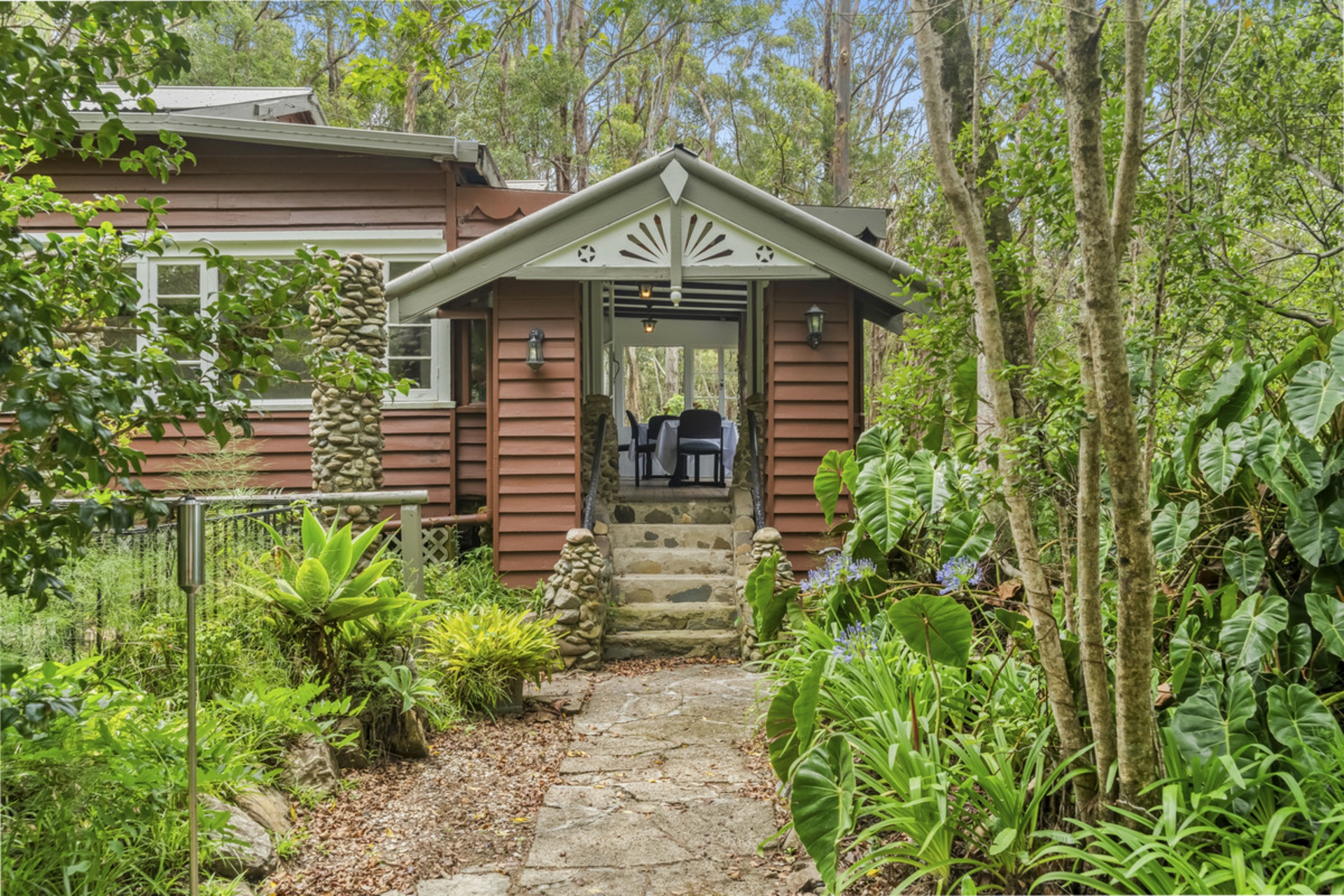 1924 Springbrook Road — photo from LJ Hooker Mudgeeraba