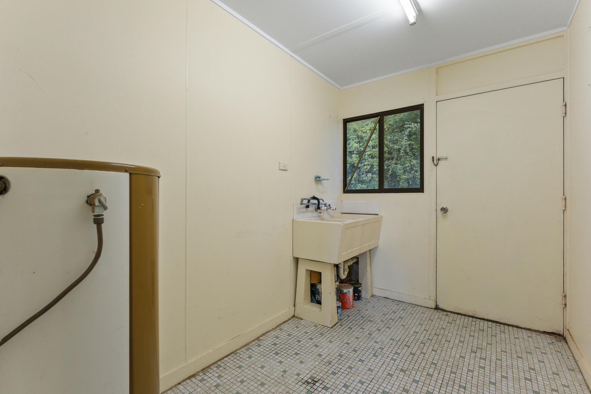 15B Old School Road — photo 13 of 17