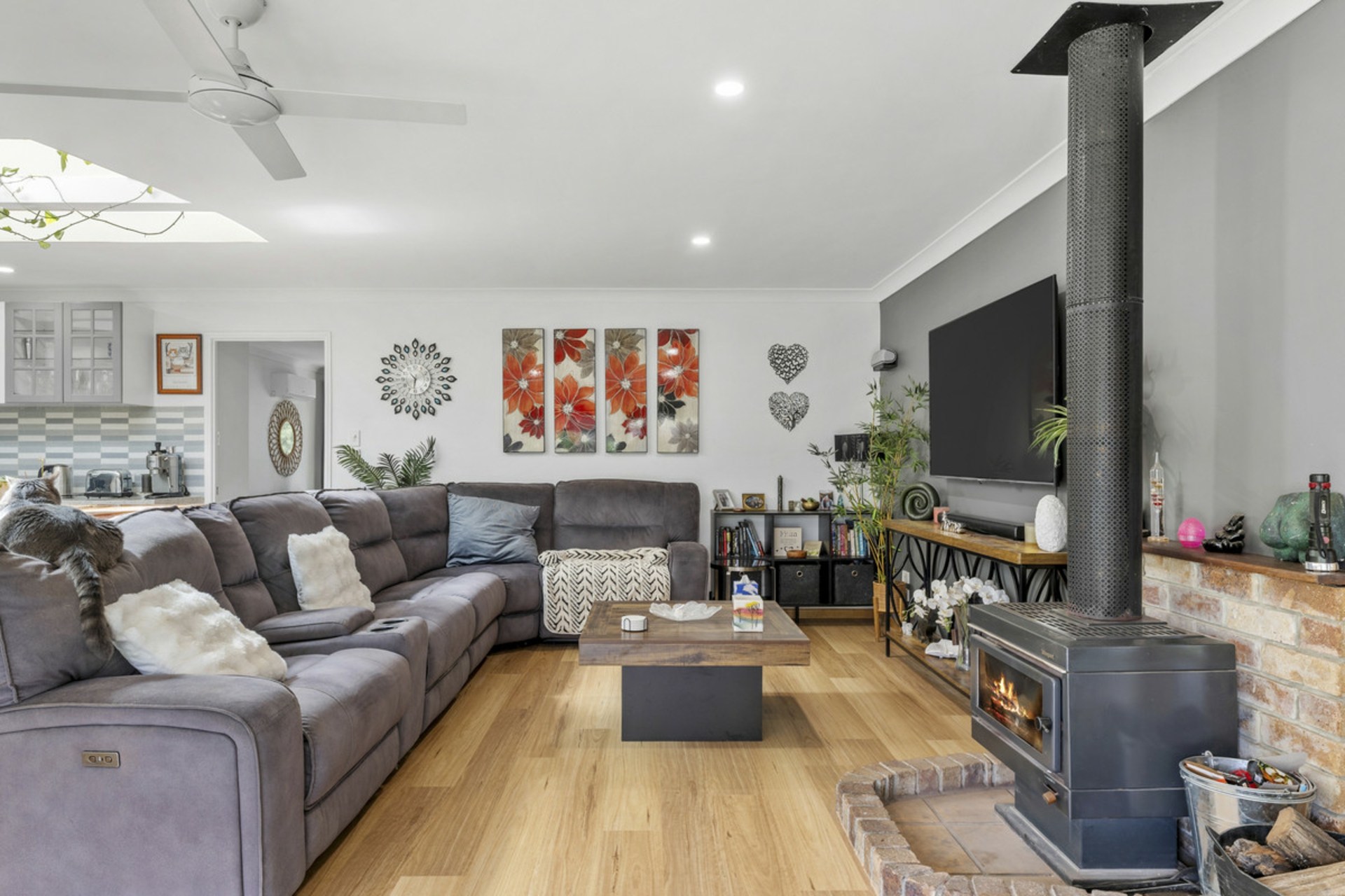 6 Mimosa Road — photo 9 of 30