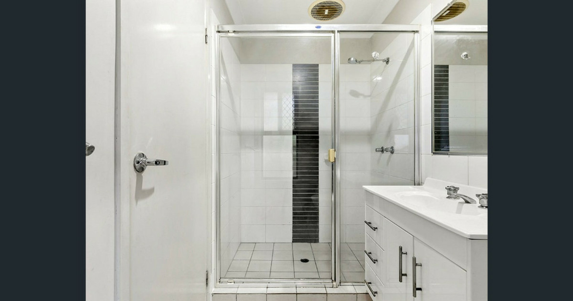 28 Antonson Crescent — photo 9 of 20