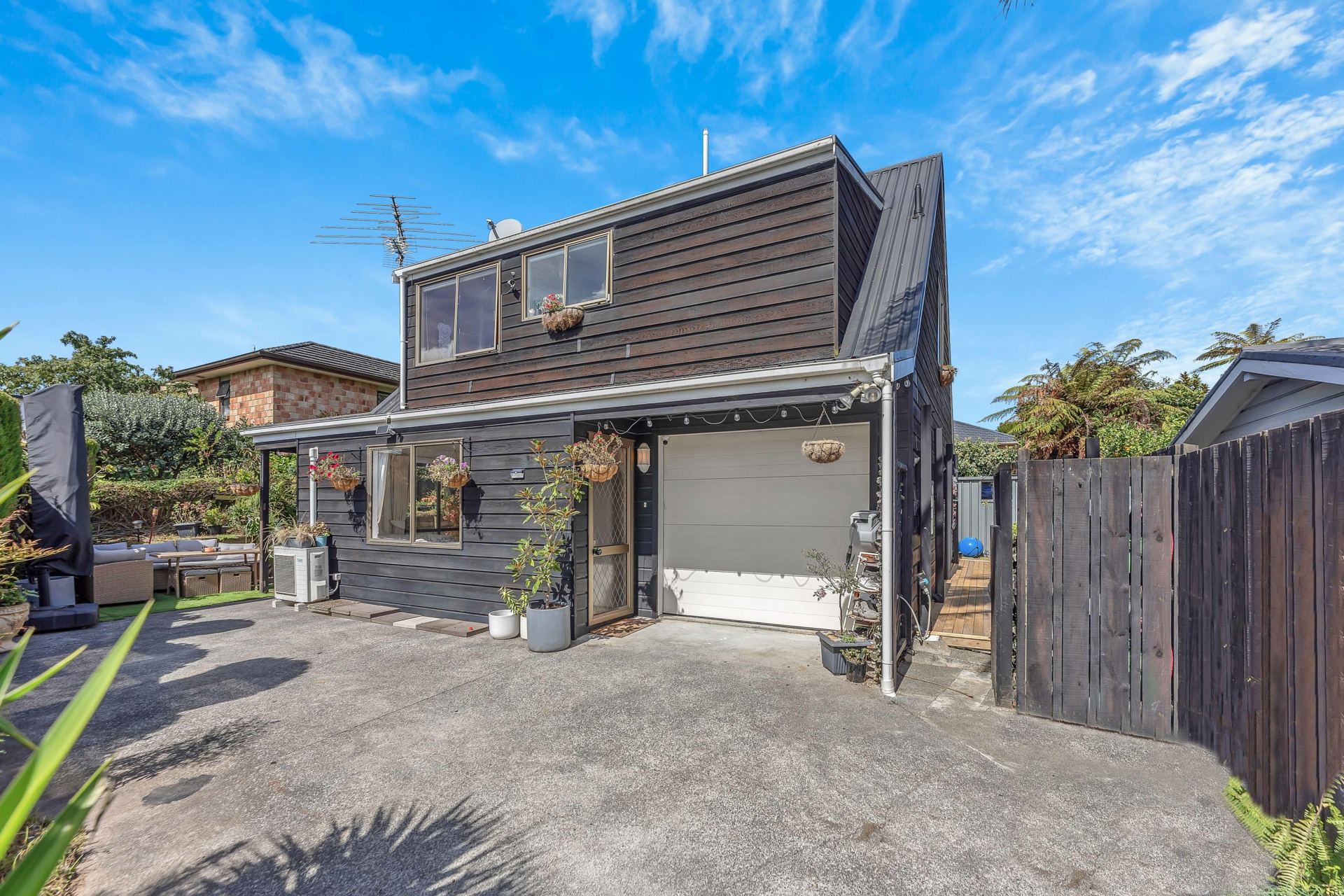 2/7 McCall Place, OPAHEKE
