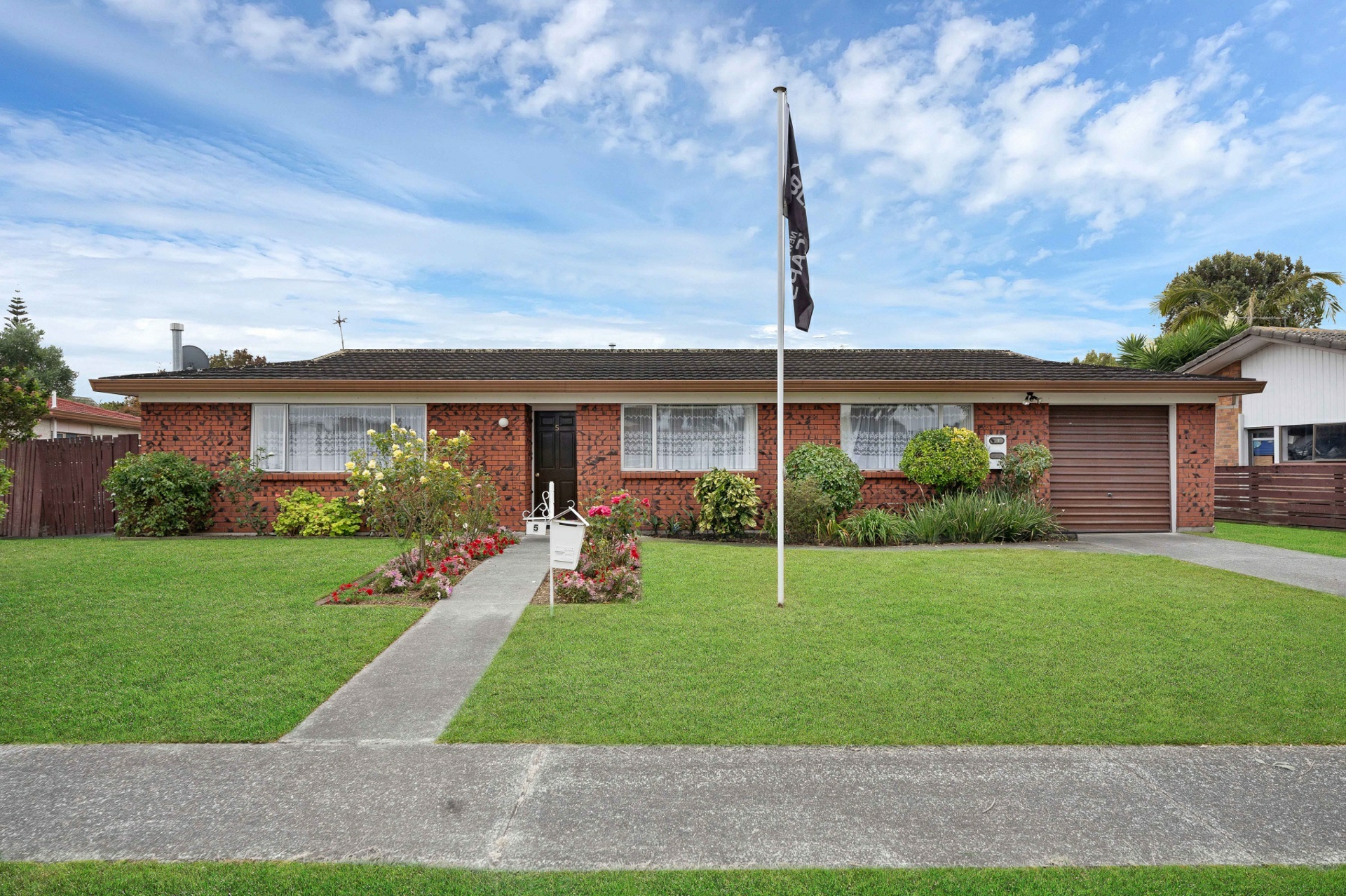 5 Kirrama Place, CONIFER GROVE