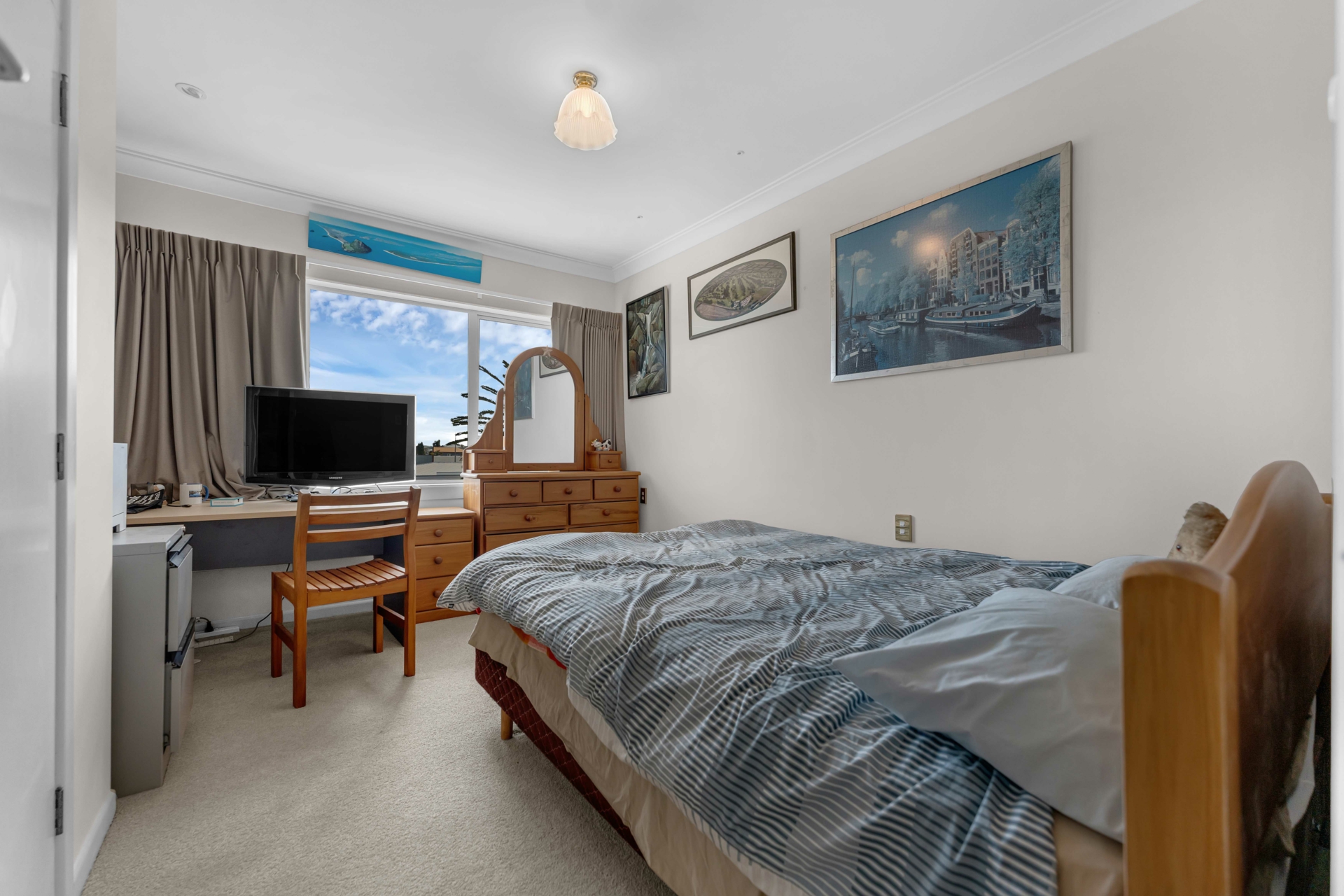8 Station Road, PUKEKOHE