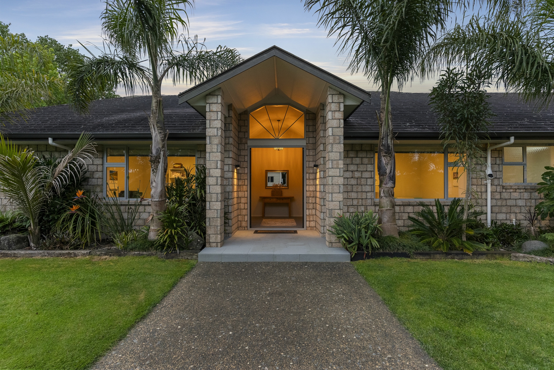 300 Glenbrook Beach Road, GLENBROOK