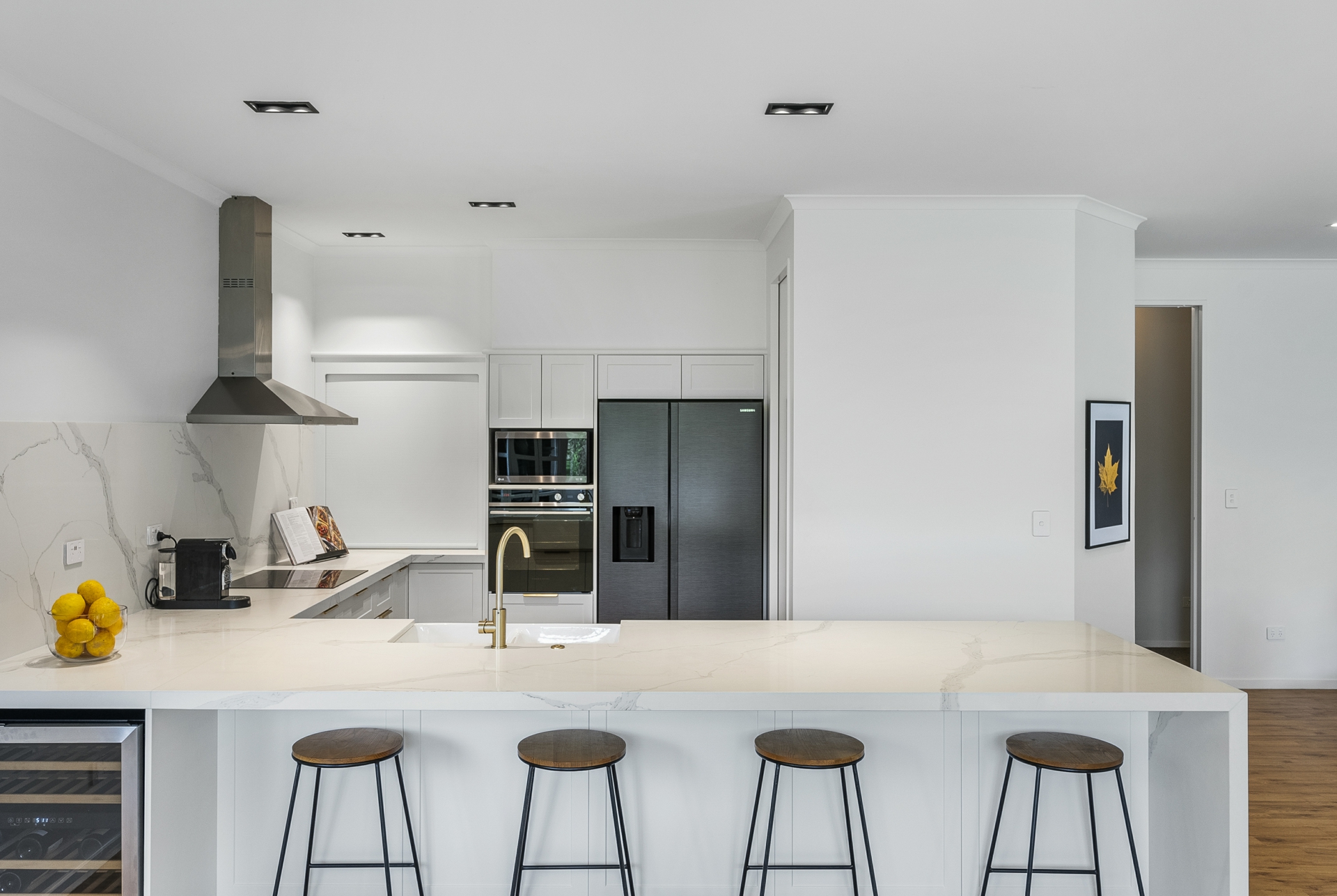 300 Glenbrook Beach Road, GLENBROOK