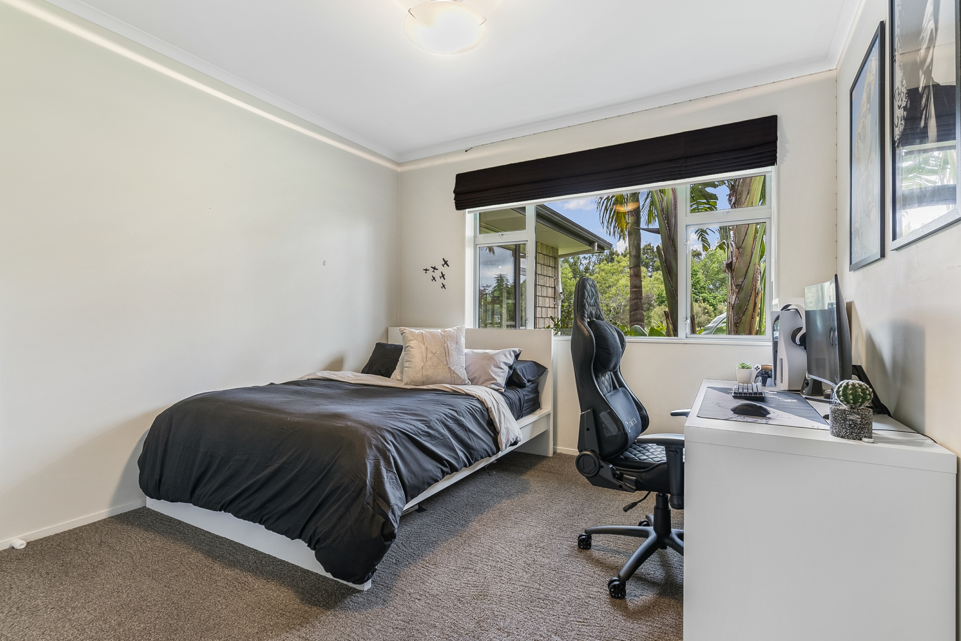 300 Glenbrook Beach Road, GLENBROOK