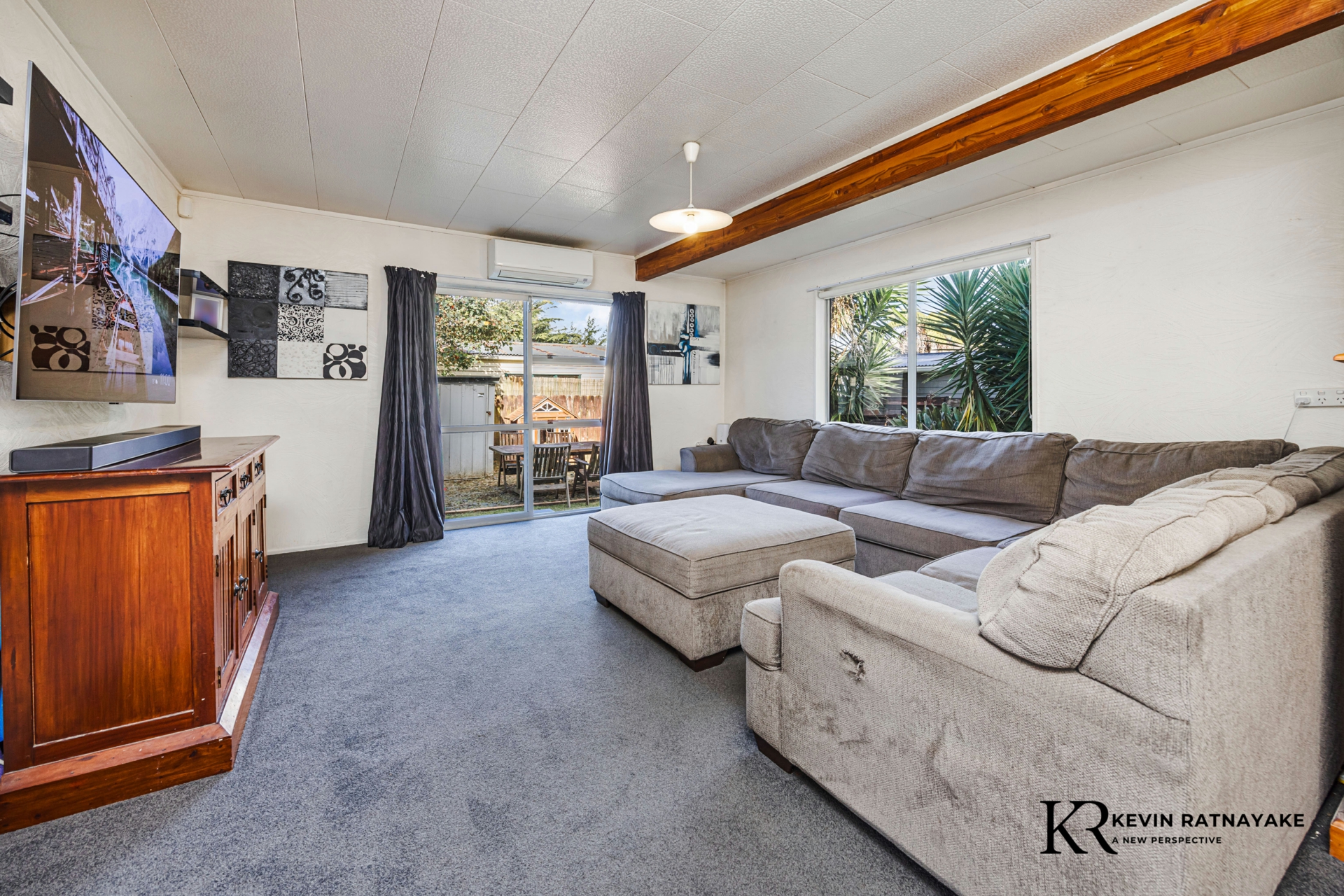 2/100 Beach Road, PAHUREHURE