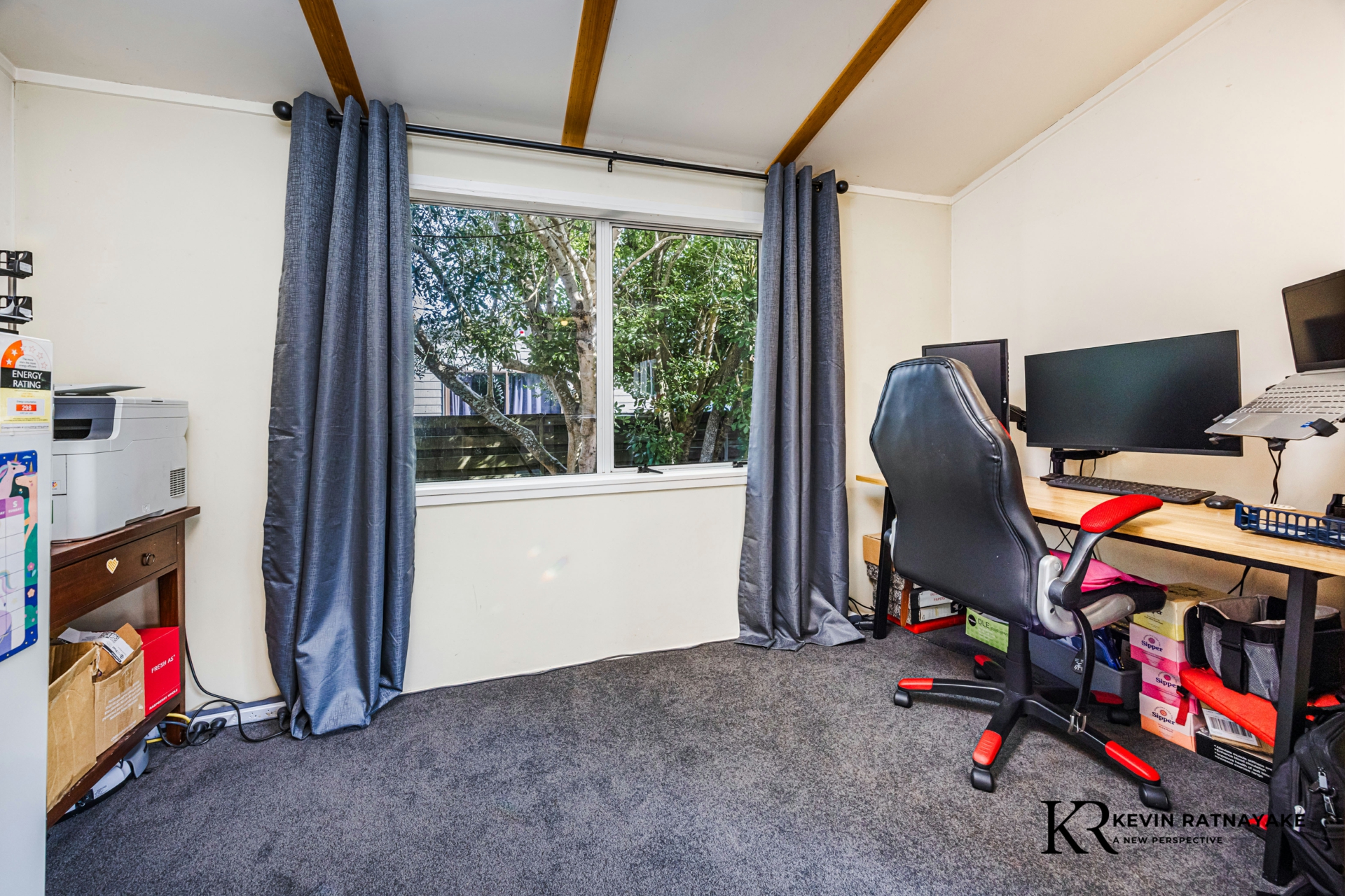 2/100 Beach Road, PAHUREHURE