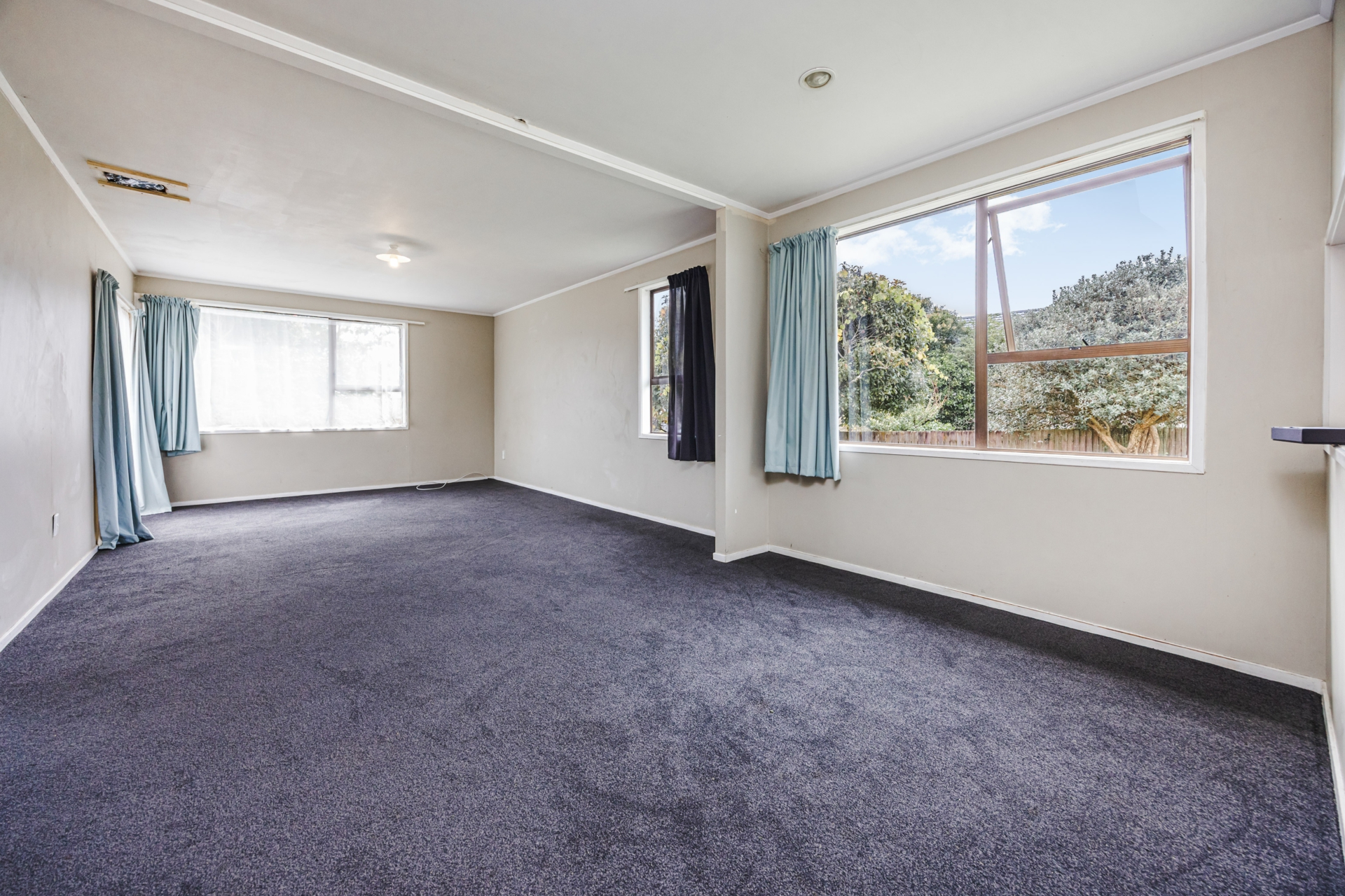 12 Le Havre Place, TAKANINI