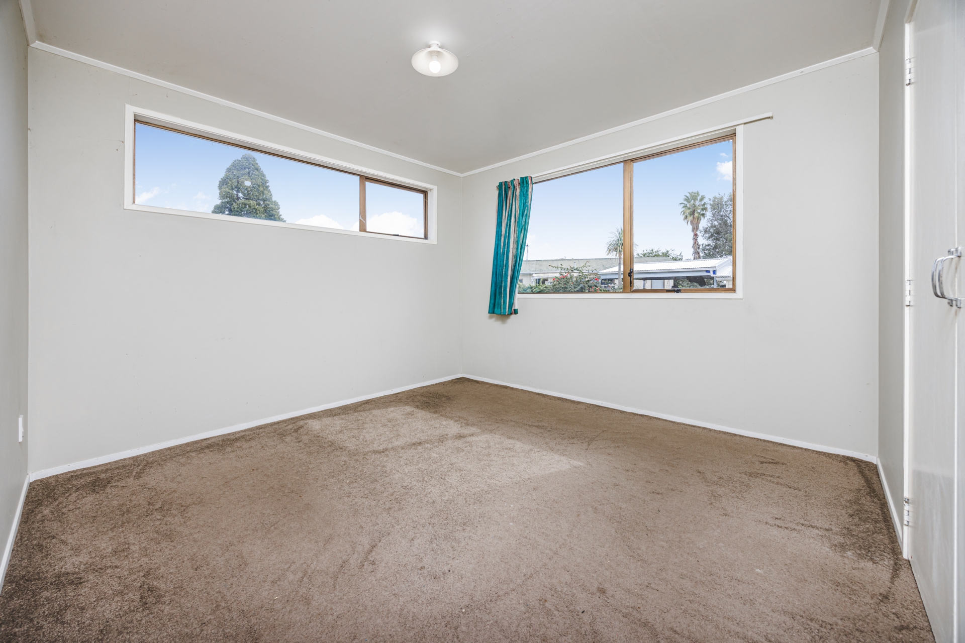 12 Le Havre Place, TAKANINI