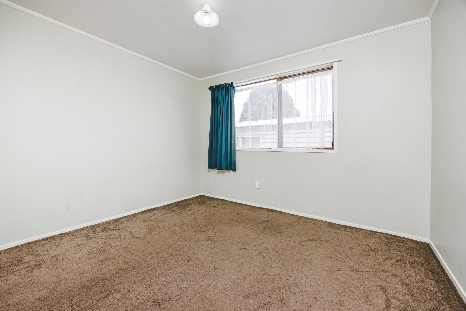12 Le Havre Place, TAKANINI