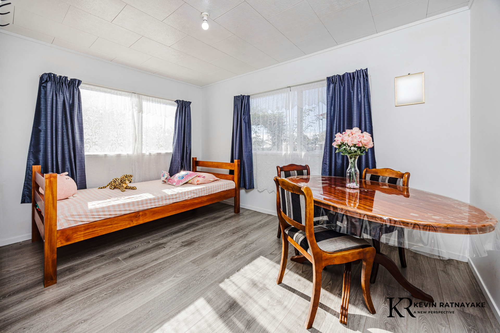 2/62 Redcrest Avenue, RED HILL