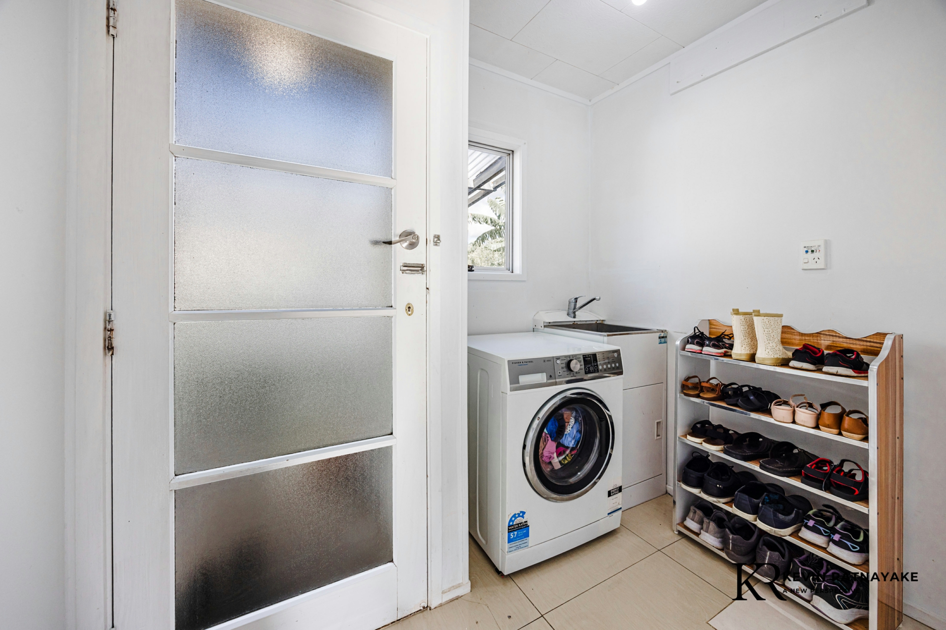 2/62 Redcrest Avenue, RED HILL