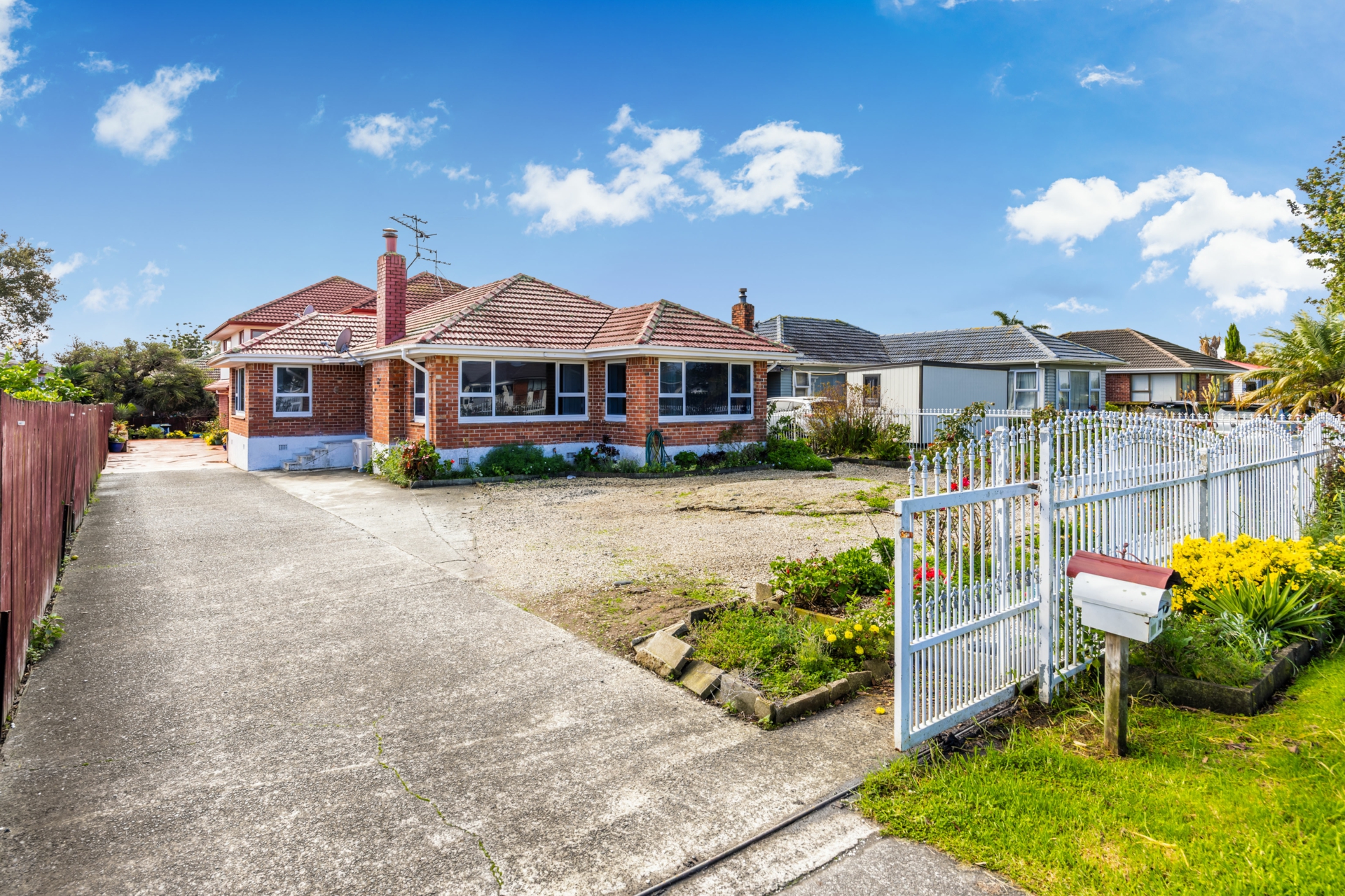 99 Buckland Road, MANGERE EAST