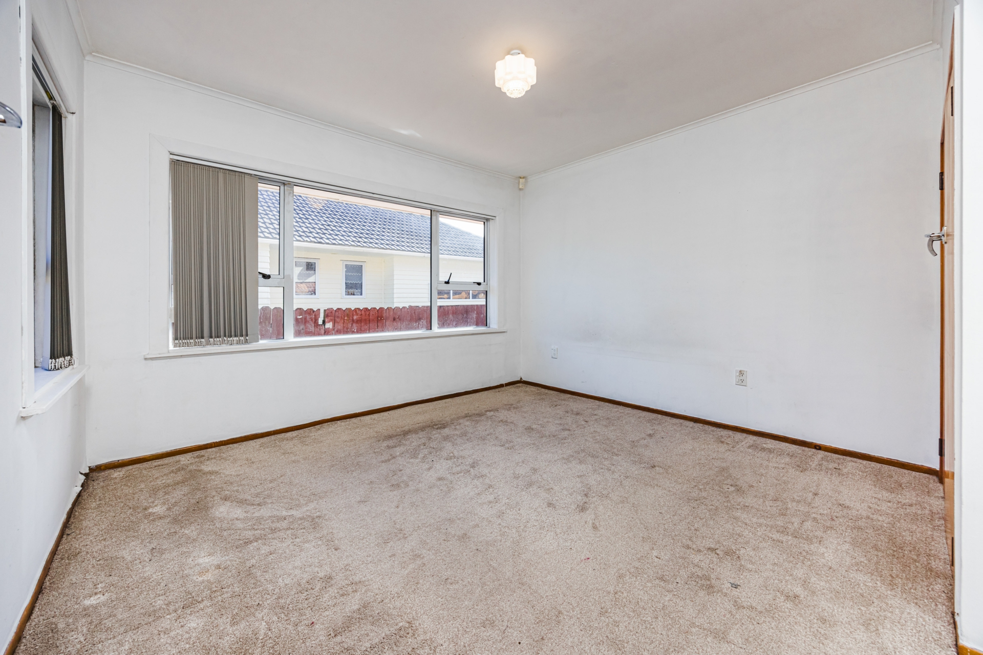 99 Buckland Road, MANGERE EAST