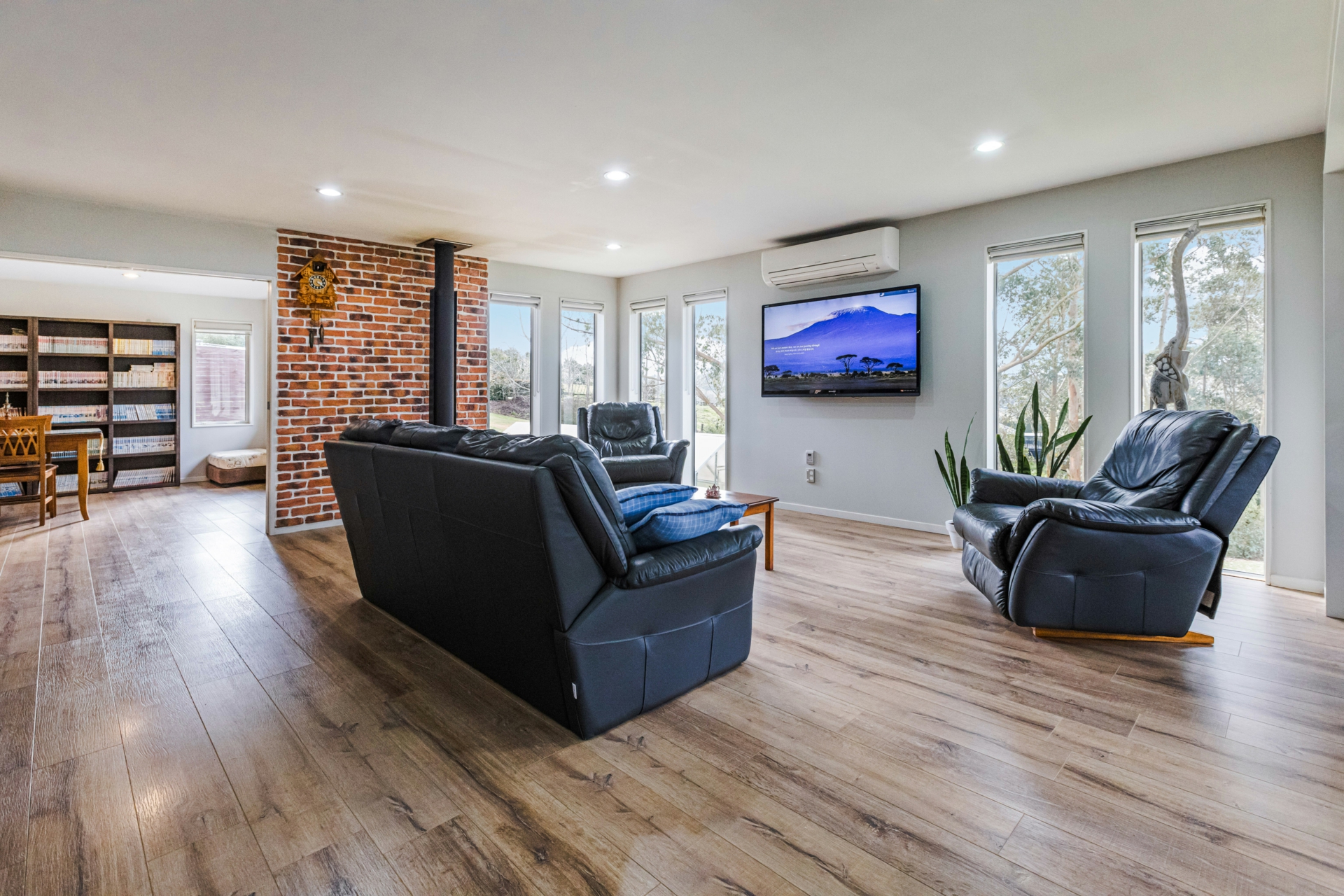 158 Judge Richardson Drive, OPAHEKE