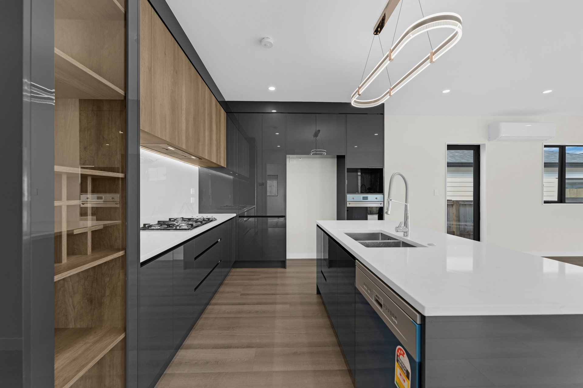 31 Korowhiti Road, CLARKS BEACH