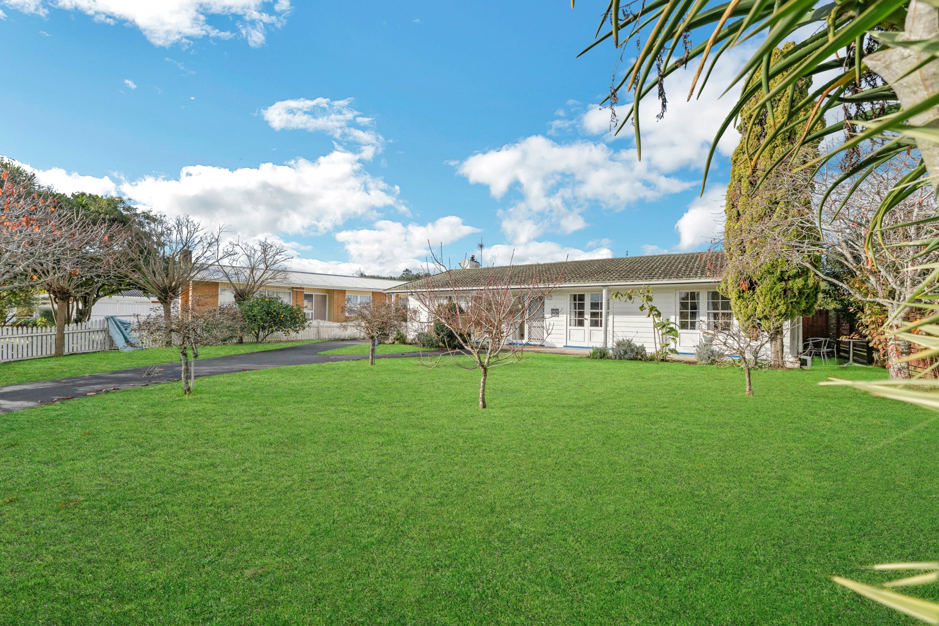 42 Manse Road, PAHUREHURE