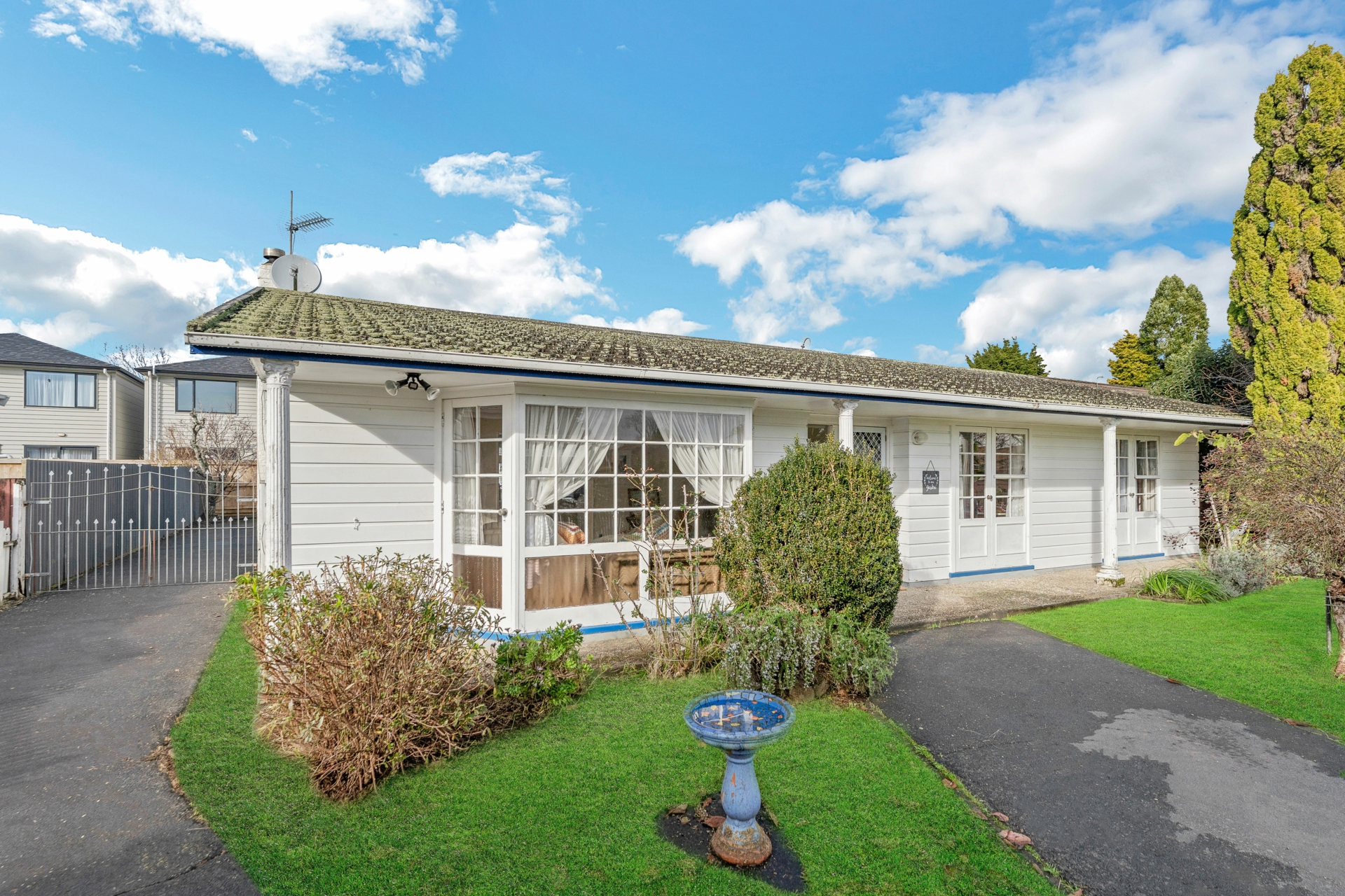 42 Manse Road, PAHUREHURE