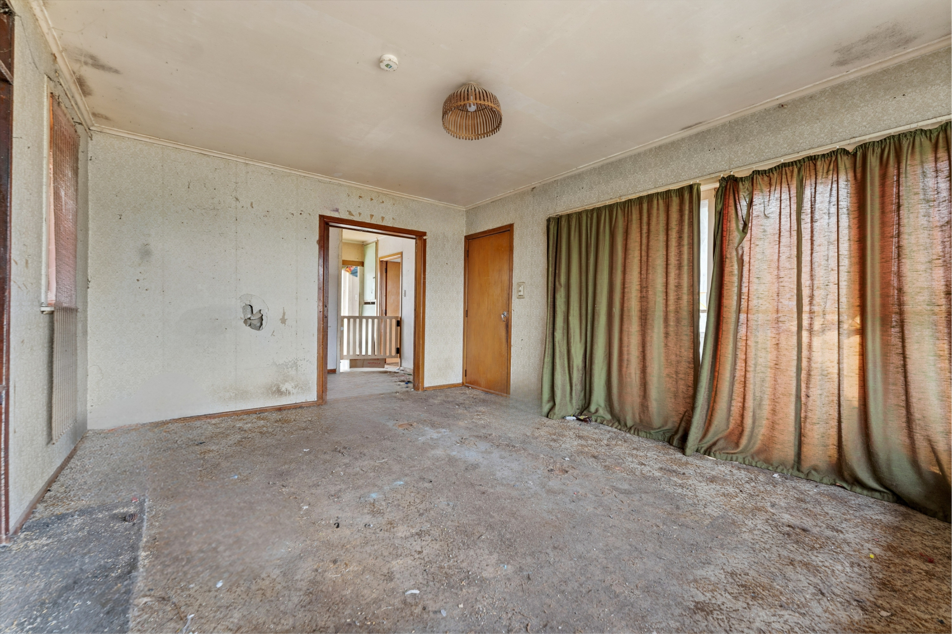 12 Ozich Avenue, TE ATATU SOUTH