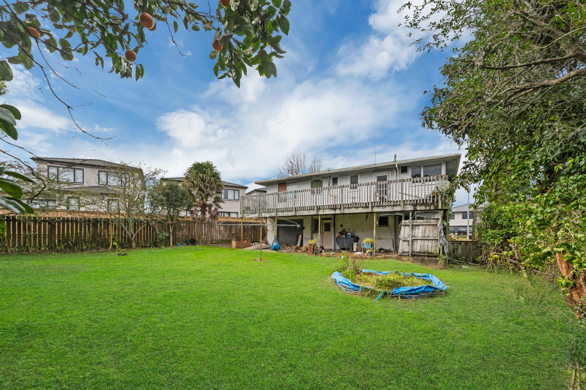 12 Ozich Avenue, TE ATATU SOUTH