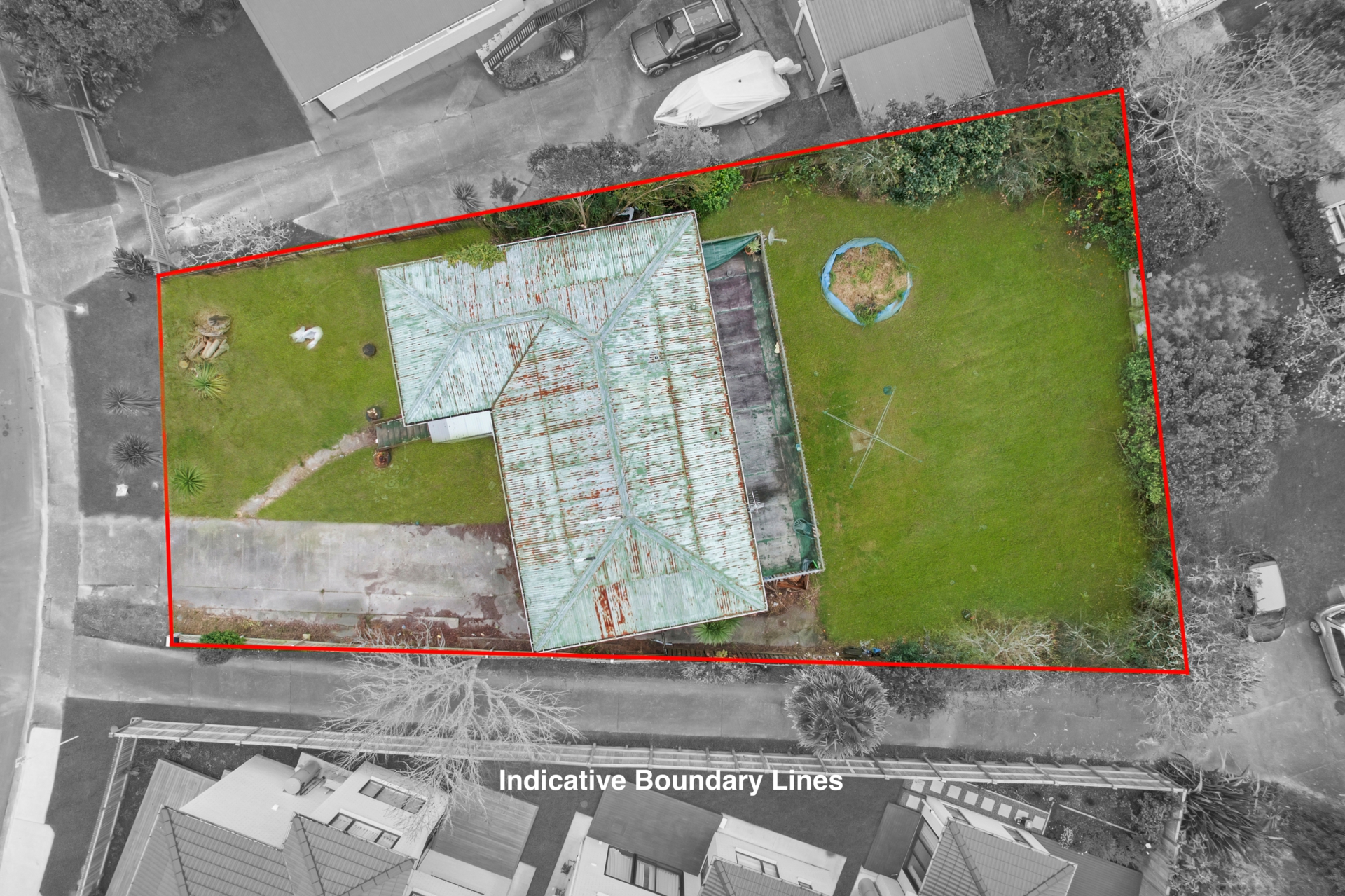12 Ozich Avenue, TE ATATU SOUTH