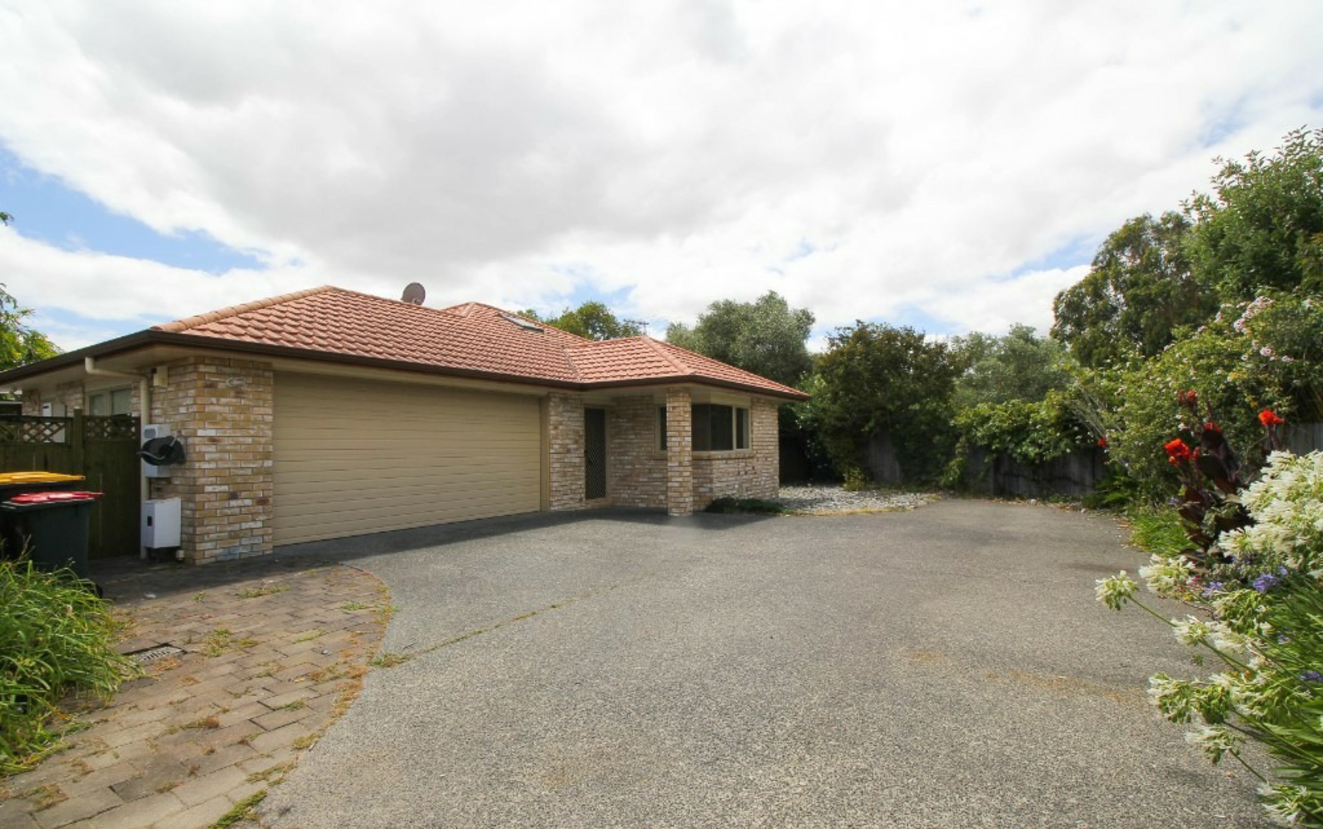 6 Blackwood Drive, WATTLE DOWNS