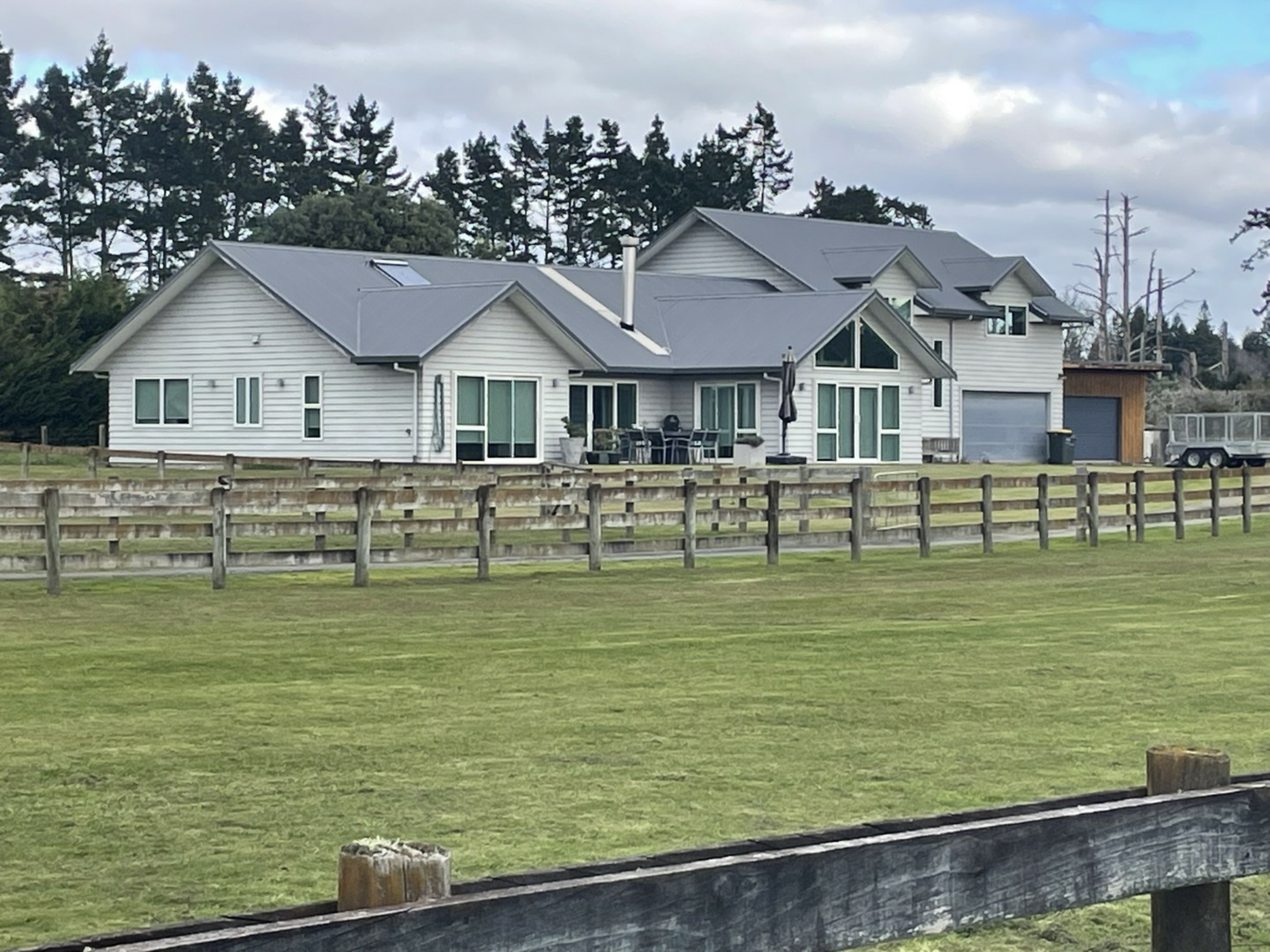 14 Burberry Road, KARAKA
