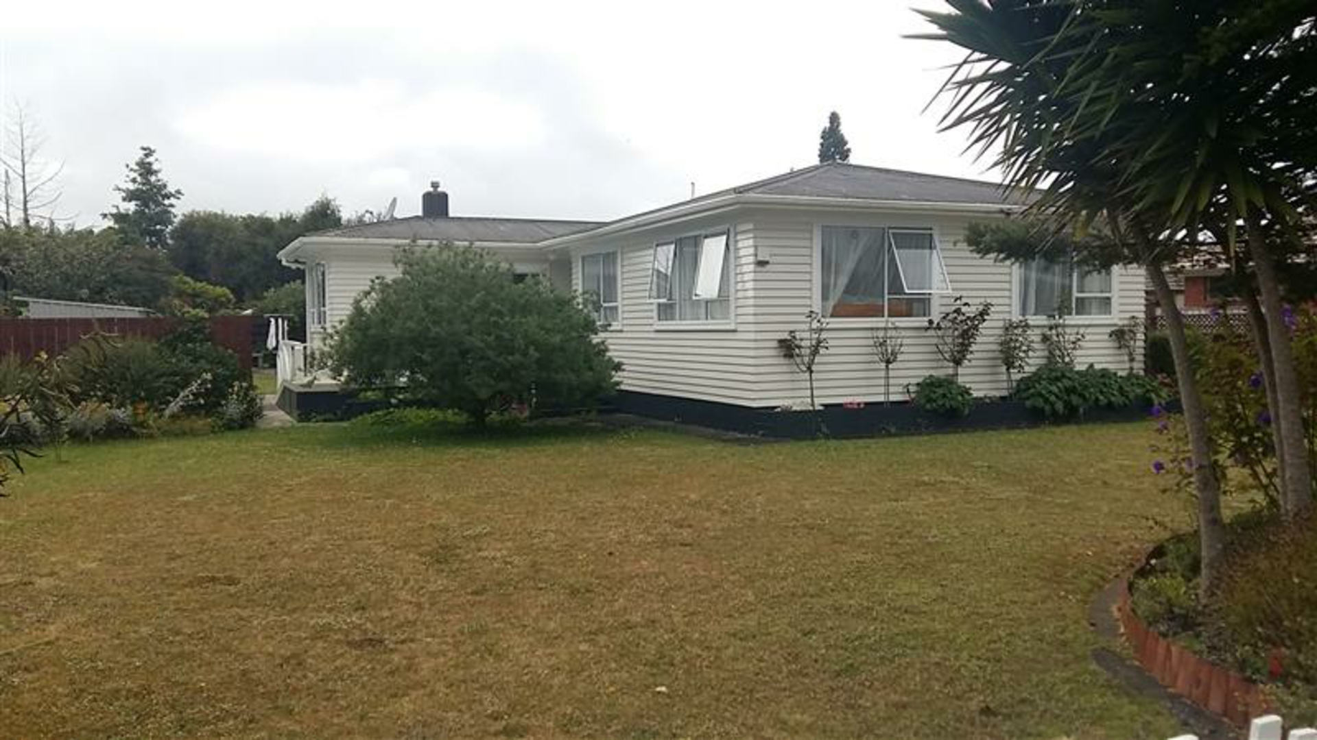 37 Shirley Avenue, PAPAKURA