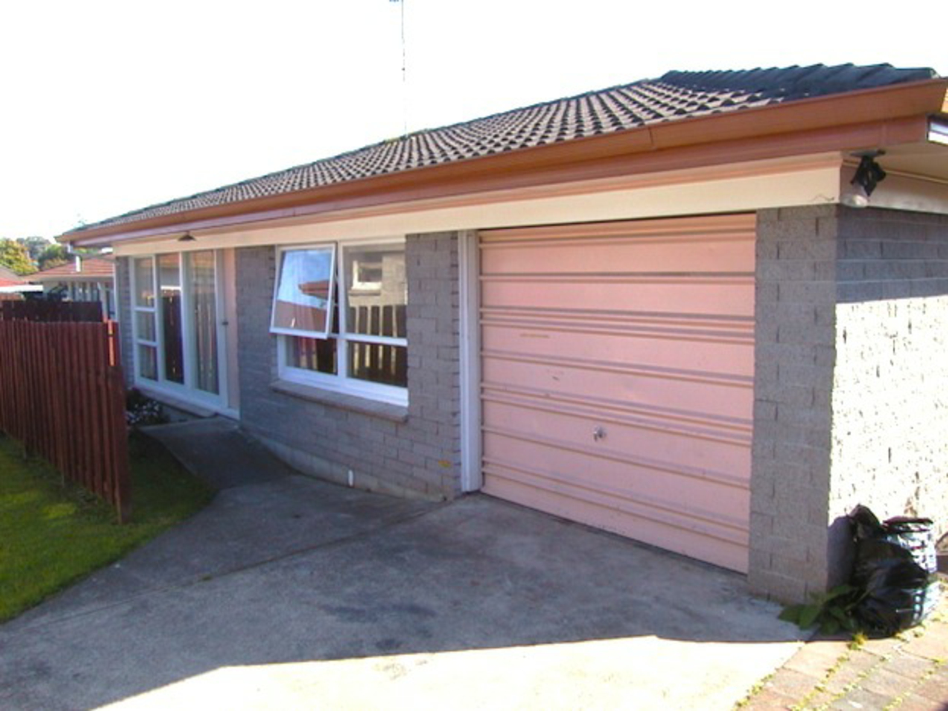 3/25 Wellington Street, PAPAKURA