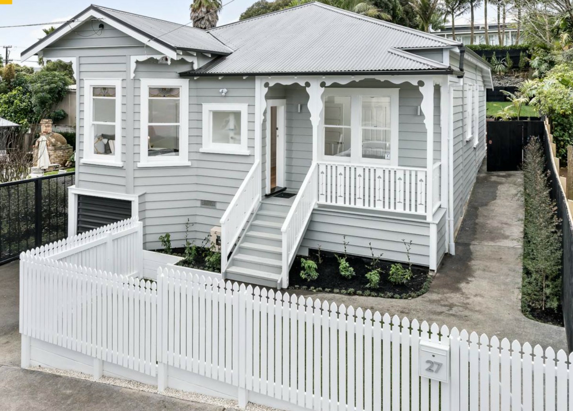 Grey Lynn, 1021